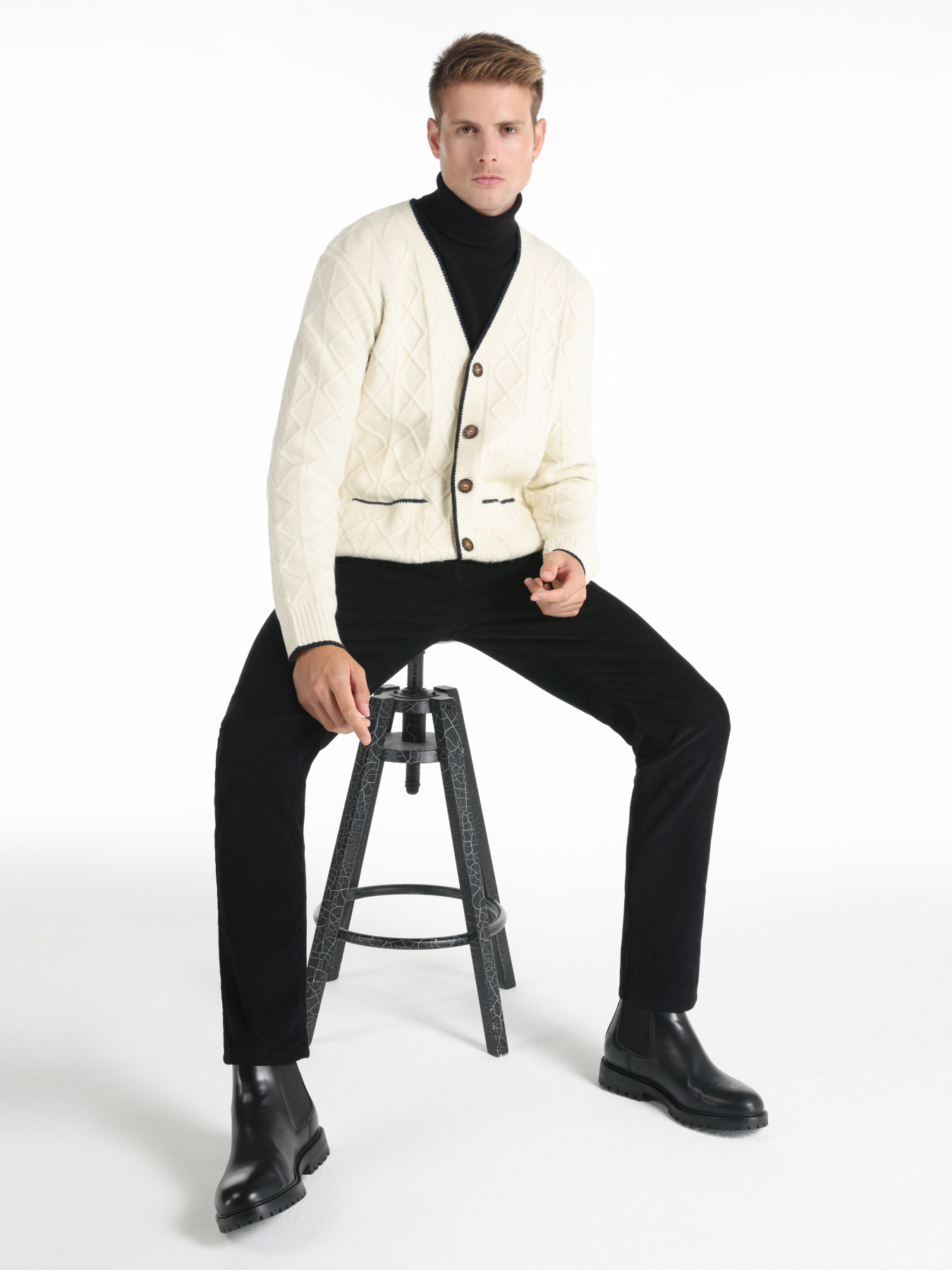 Худи и свитшоты Colin’s модель CL1066297_Q1.V1_OFW Фото