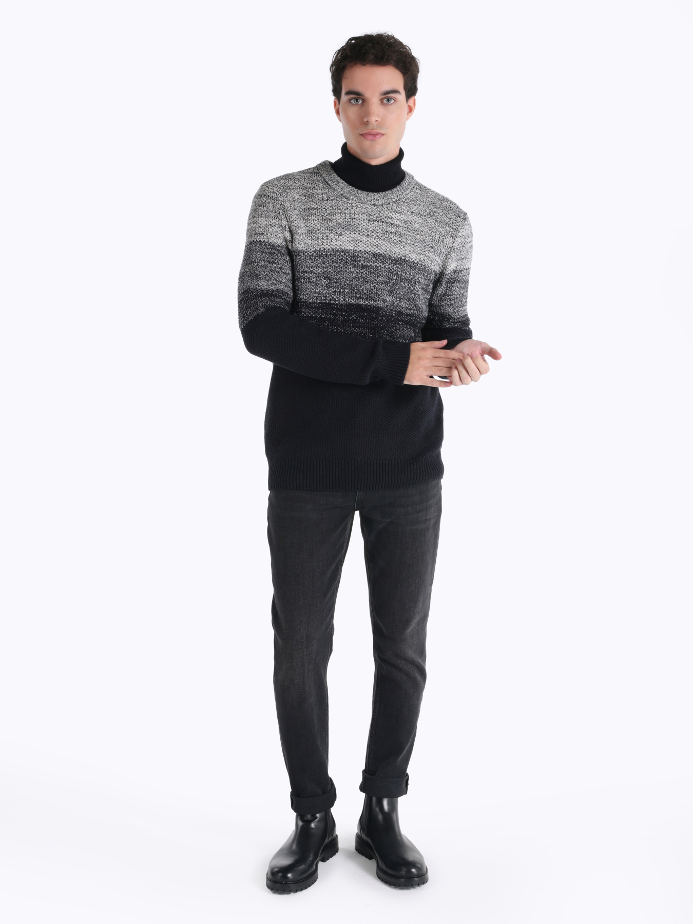 Худи и свитшоты Colin’s модель CL1066045_Q1.V1_NAV Фото