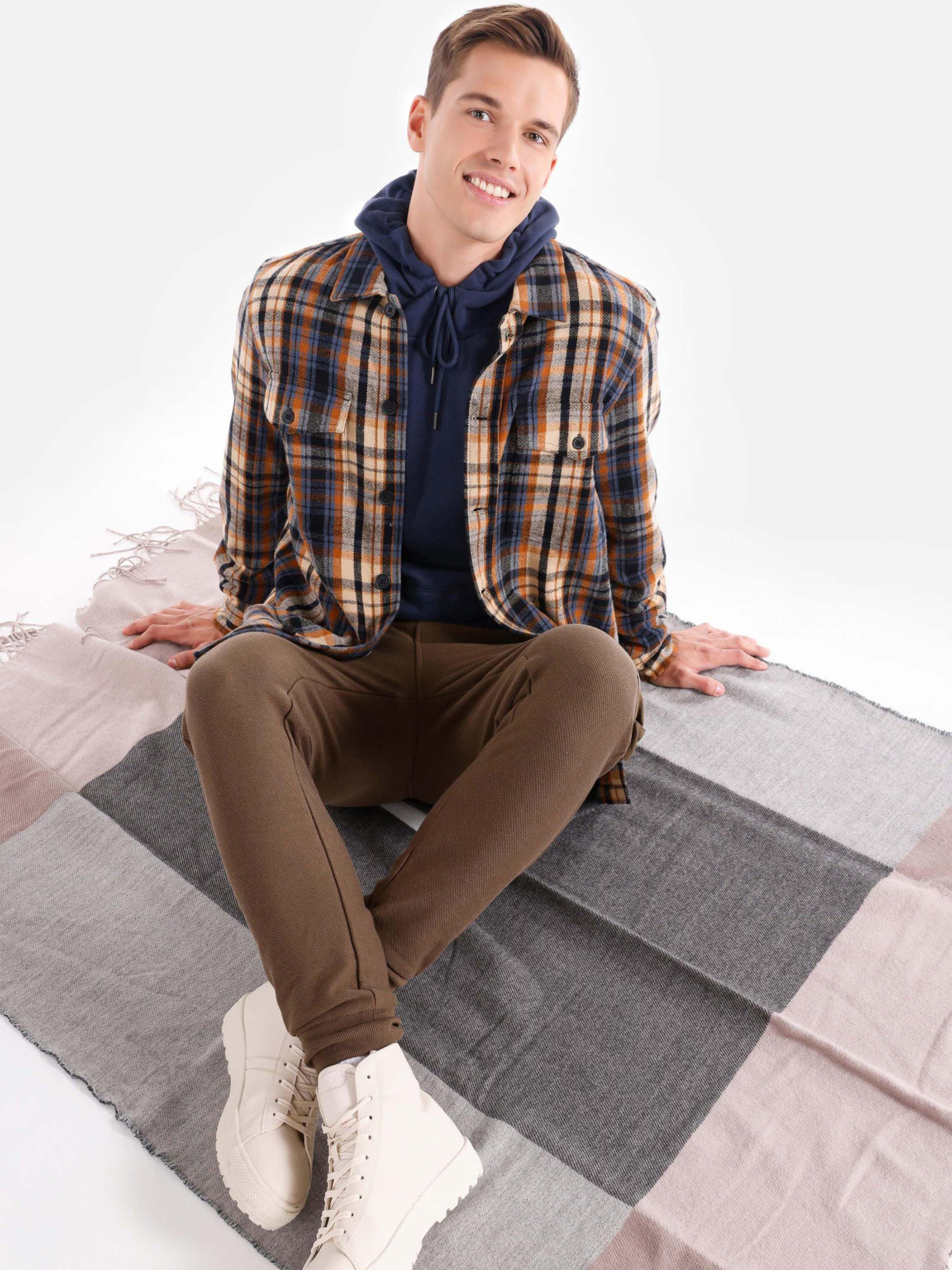 Сорочки Colin’s модель CL1064803_Q1.V1_COR Фото