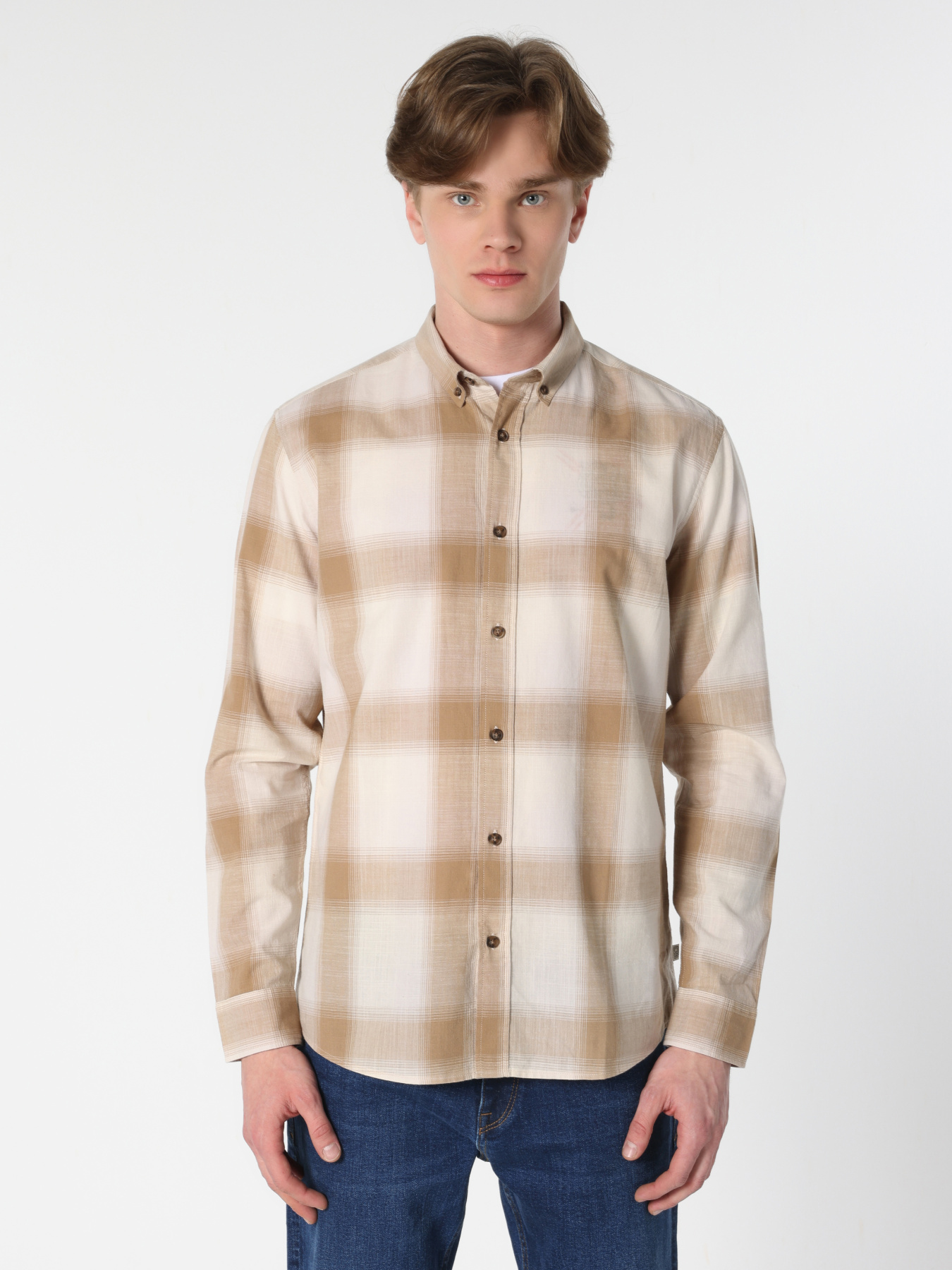 Рубашки Colin’s модель CL1062628_Q1.V1_BEI Фото