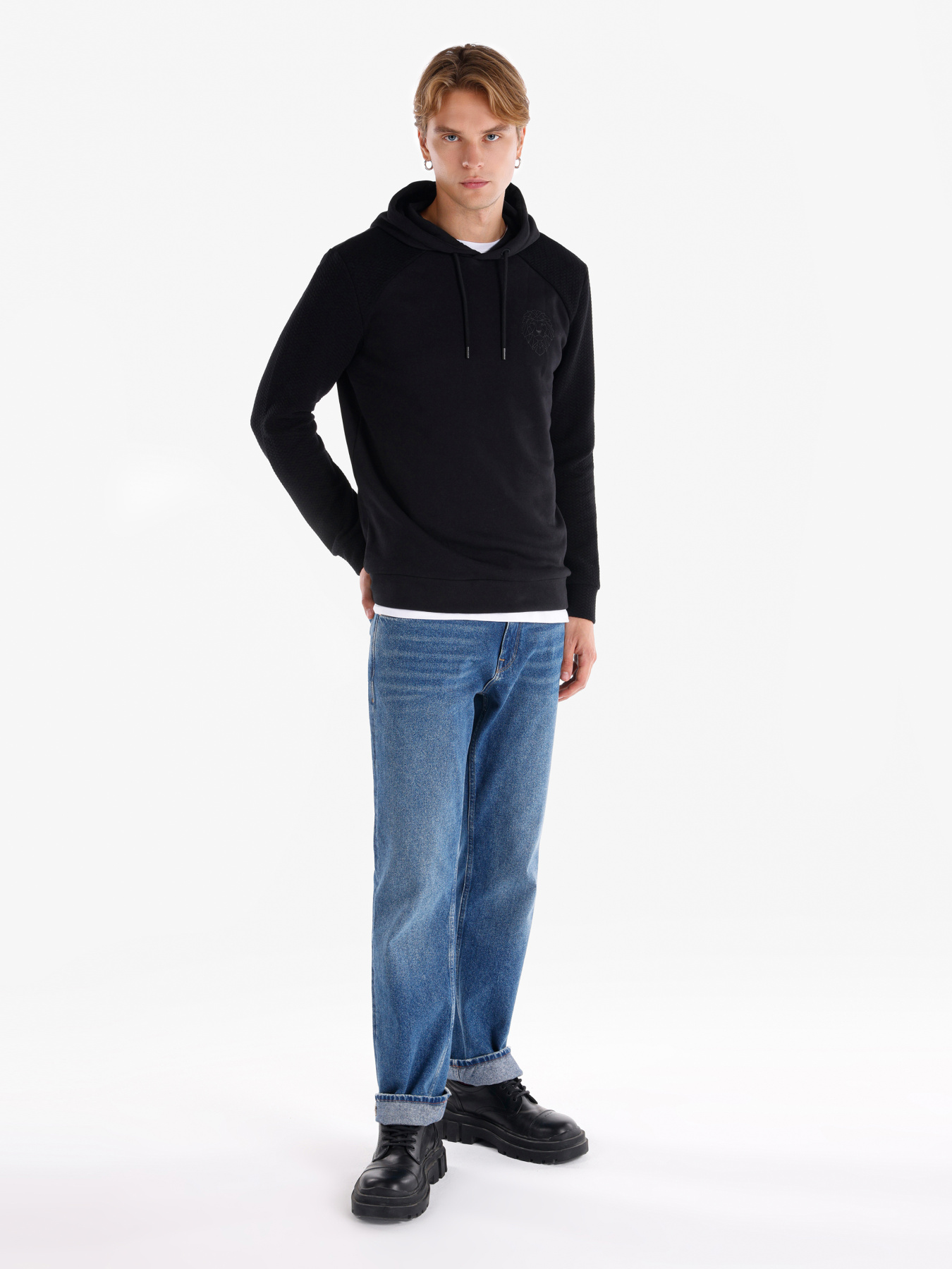 Худи и свитшоты Colin’s модель CL1066047_Q1.V1_BLK Фото