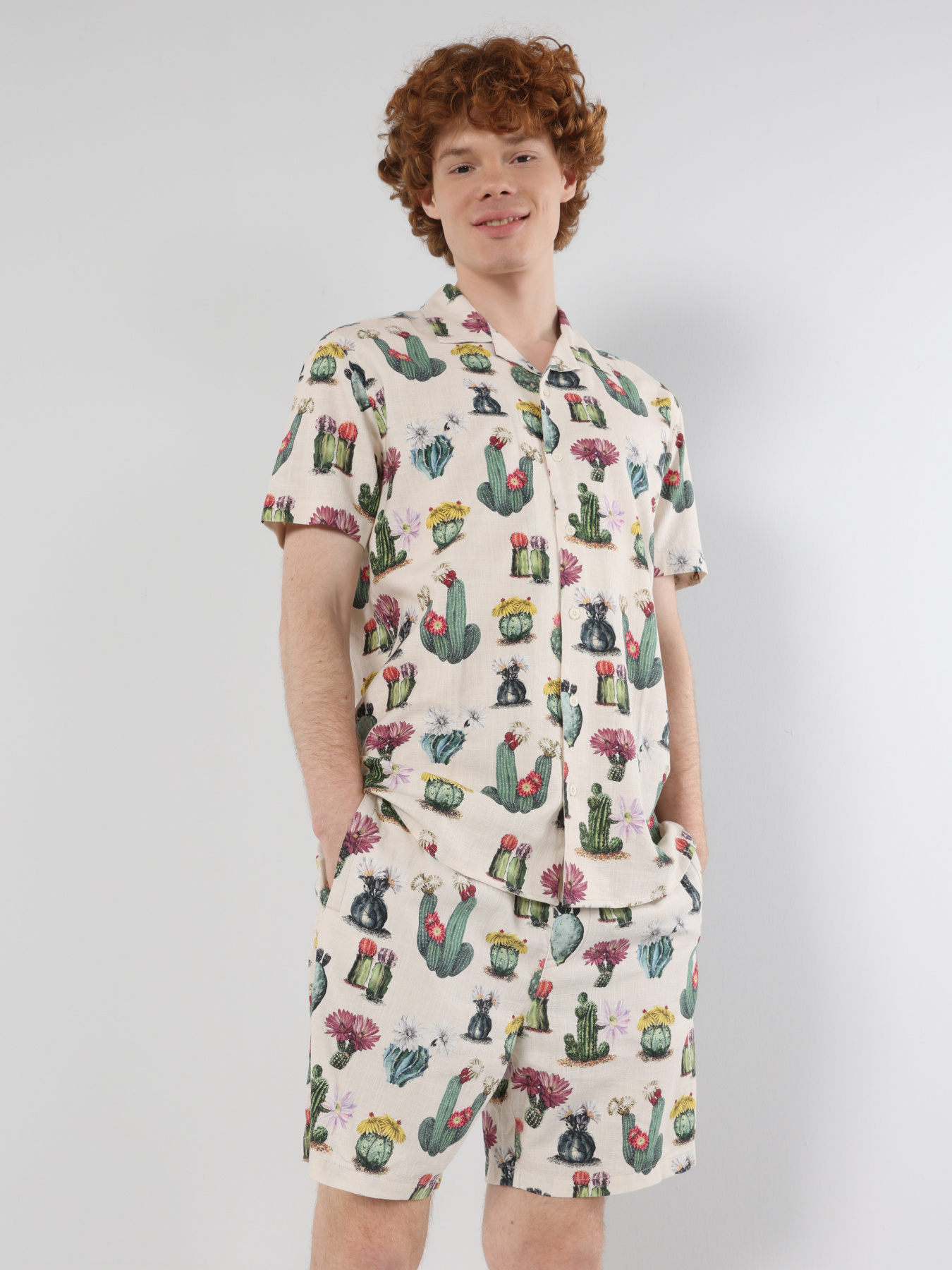 Сорочки Colin’s модель CL1064189_Q1.V1_MTC Фото