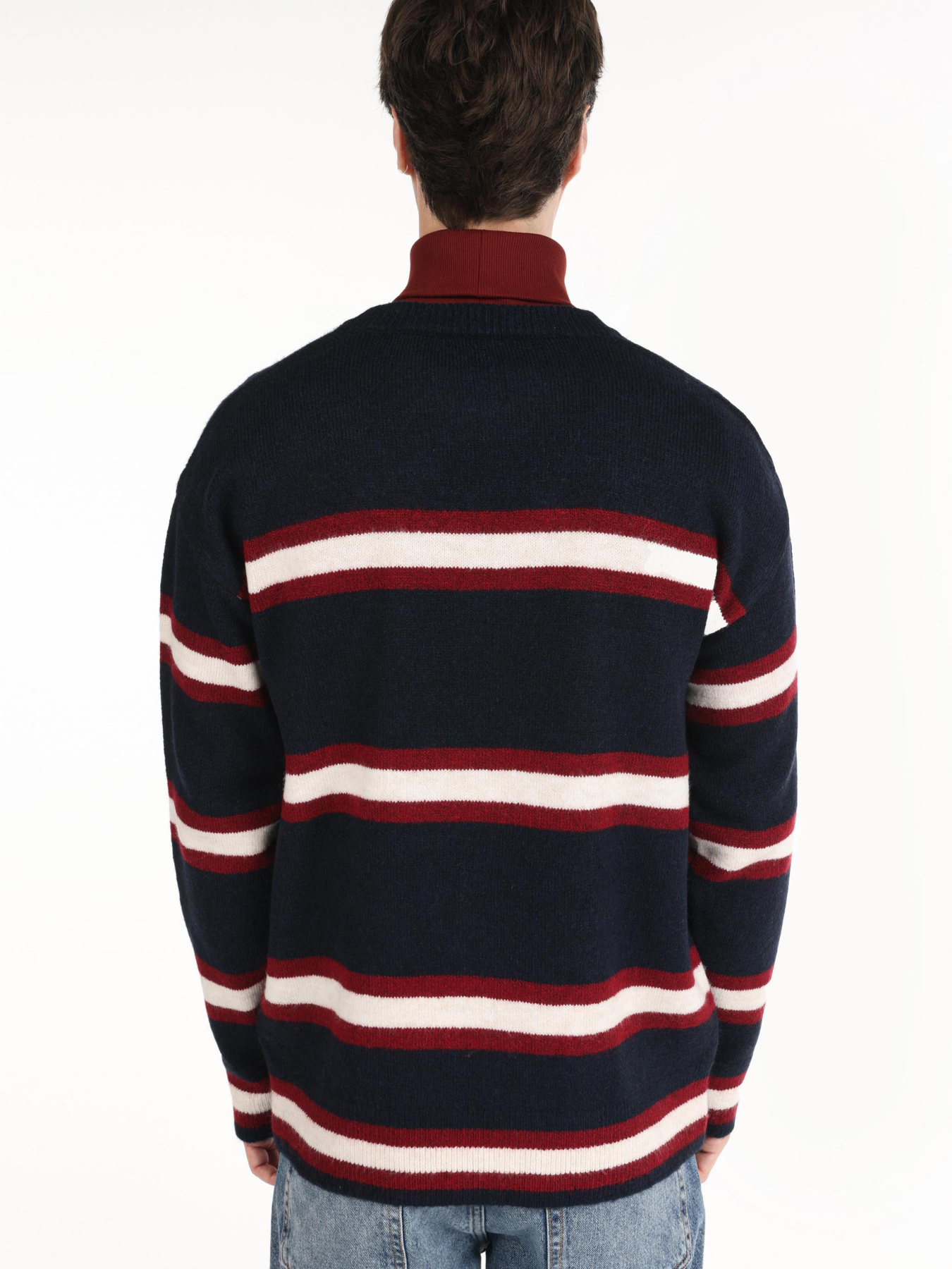 Кофты и свитера Colin’s модель CL1064577_Q1.V1_NAV Фото