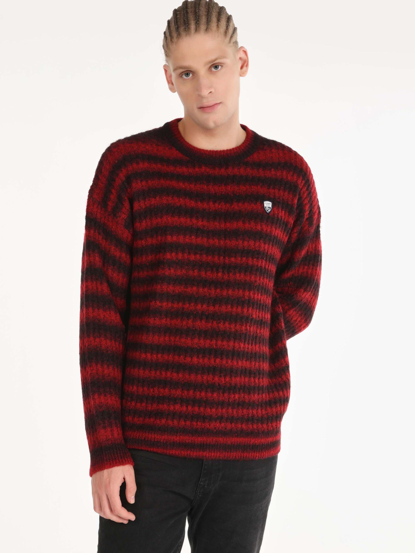 Худи и свитшоты Colin’s модель CL1065907_Q1.V1_PLM Фото