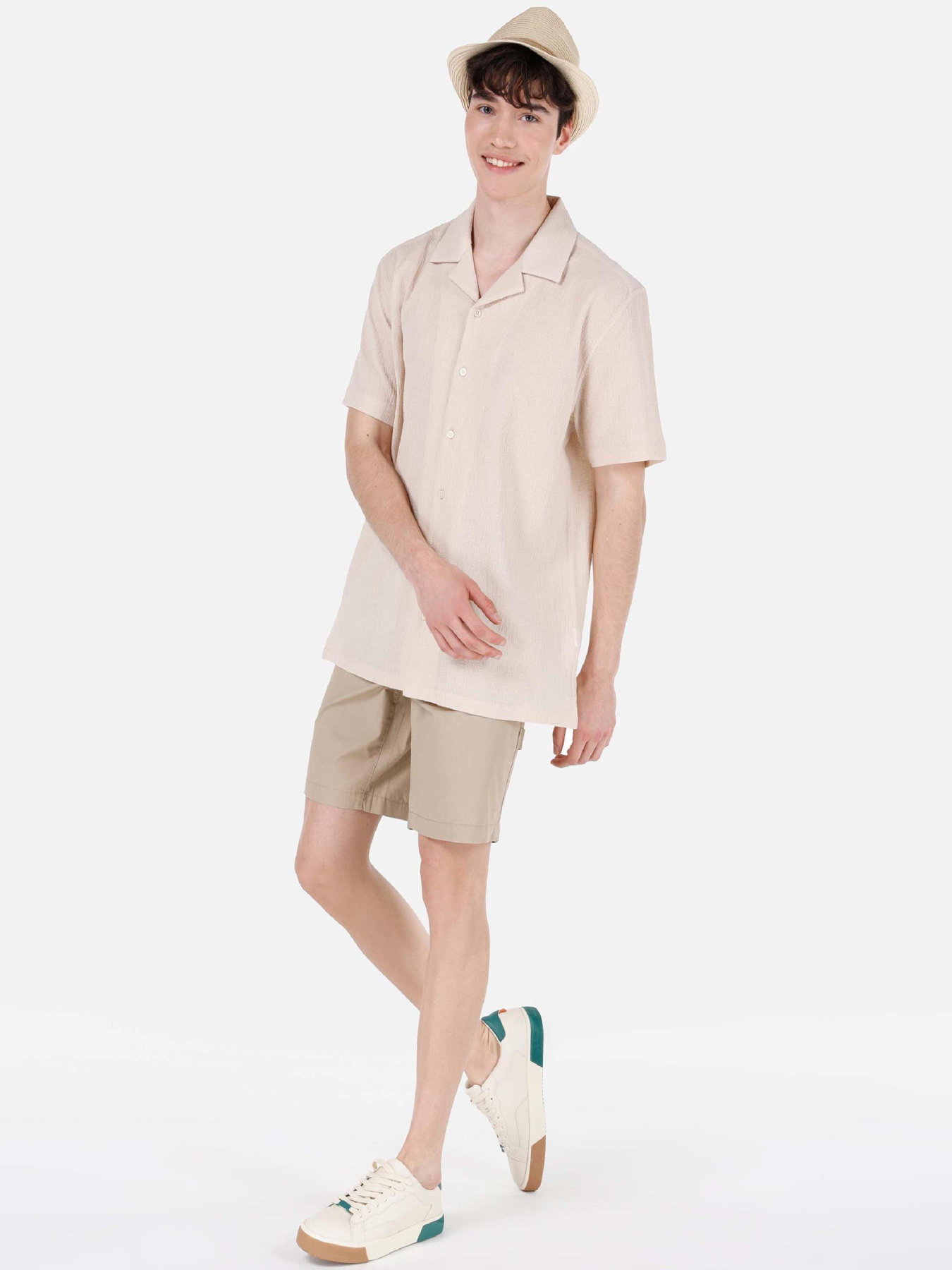 Шорти Colin’s модель CL1067568_Q1.V1_BEI Фото