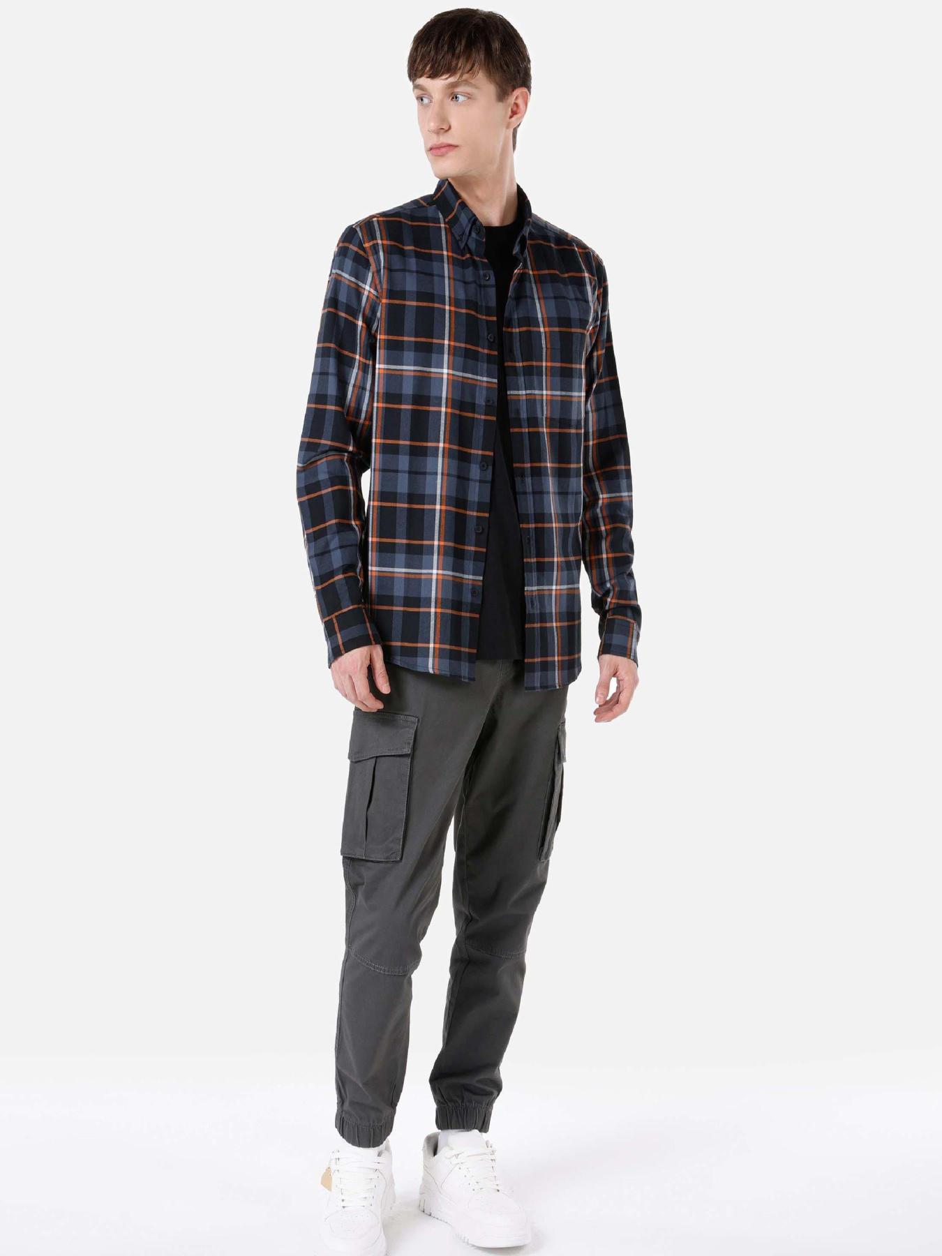 Сорочки Colin’s модель CL1066941_Q1.V1_BLK Фото