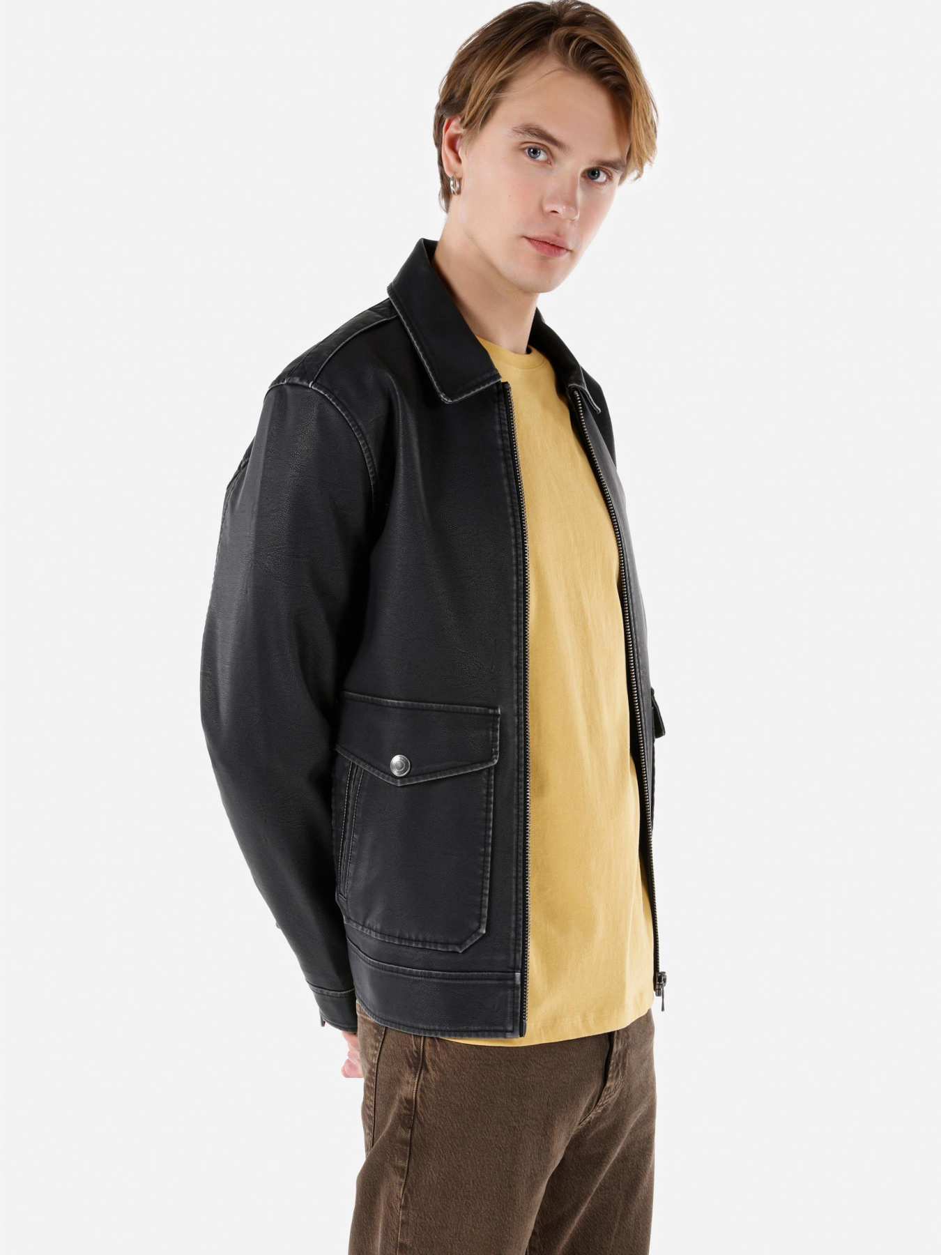 Куртки и дубленки Colin’s модель CL1067352_Q1.V1_BLK Фото