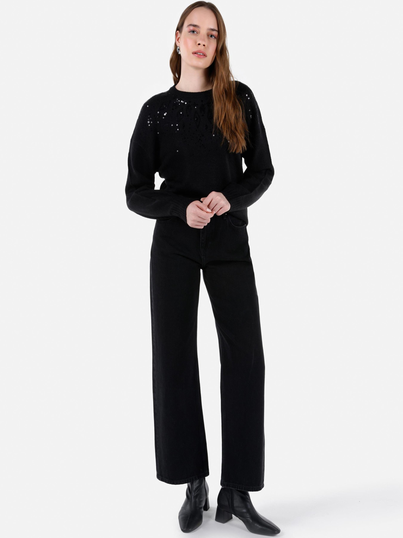 Худи и свитшоты Colin’s модель CL1067384_Q1.V1_BLK Фото