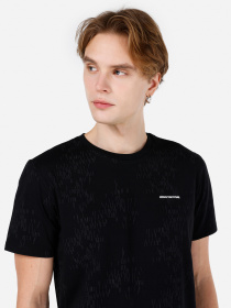 Футболки і поло Colin’s модель CL1068854_Q1.V1_BLK Футболки і поло Colin’s модель CL1068854_Q1.V1_BLK Фото