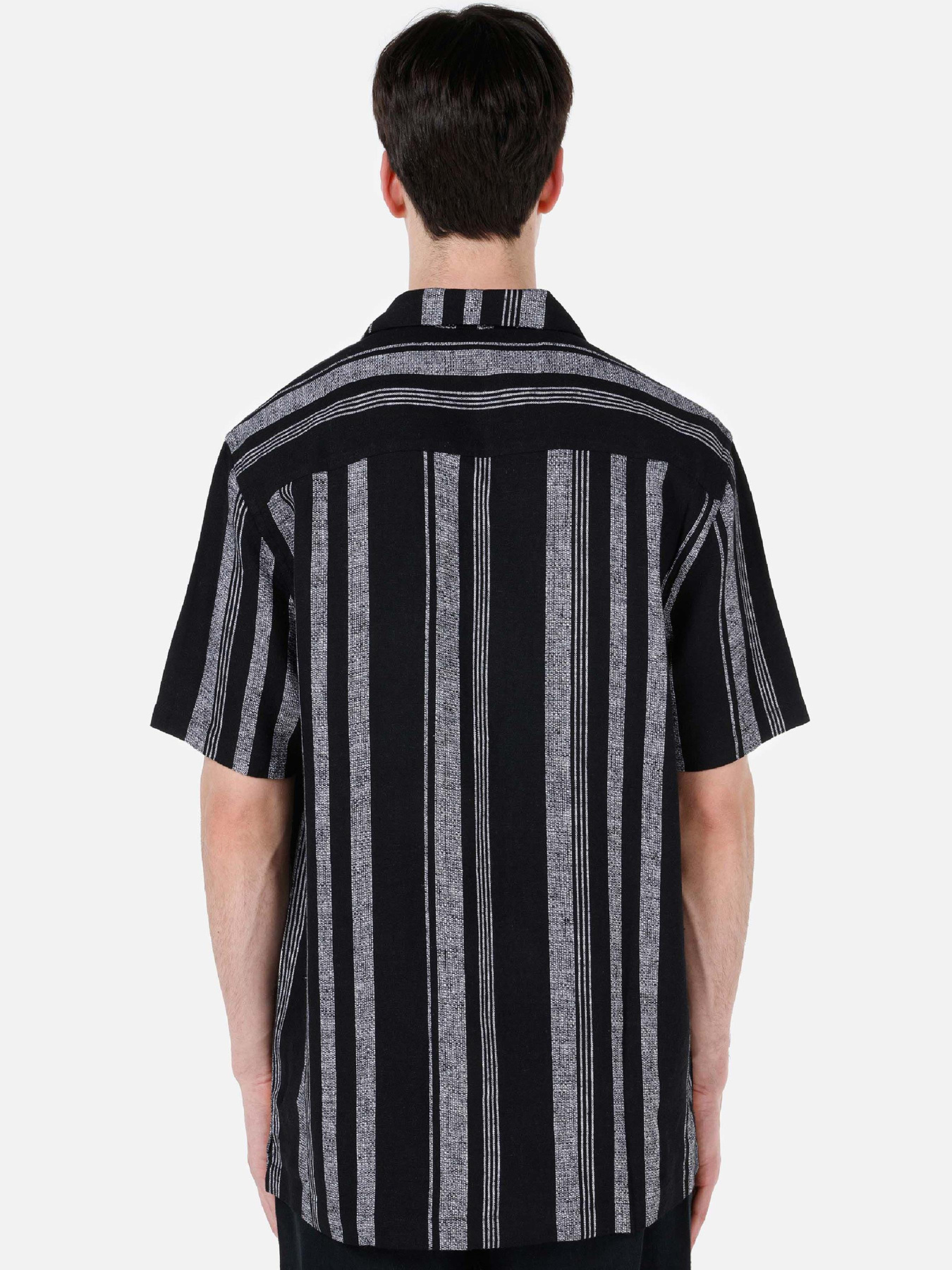 Сорочки Colin’s модель CL1069245_Q1.V1_BLK Фото