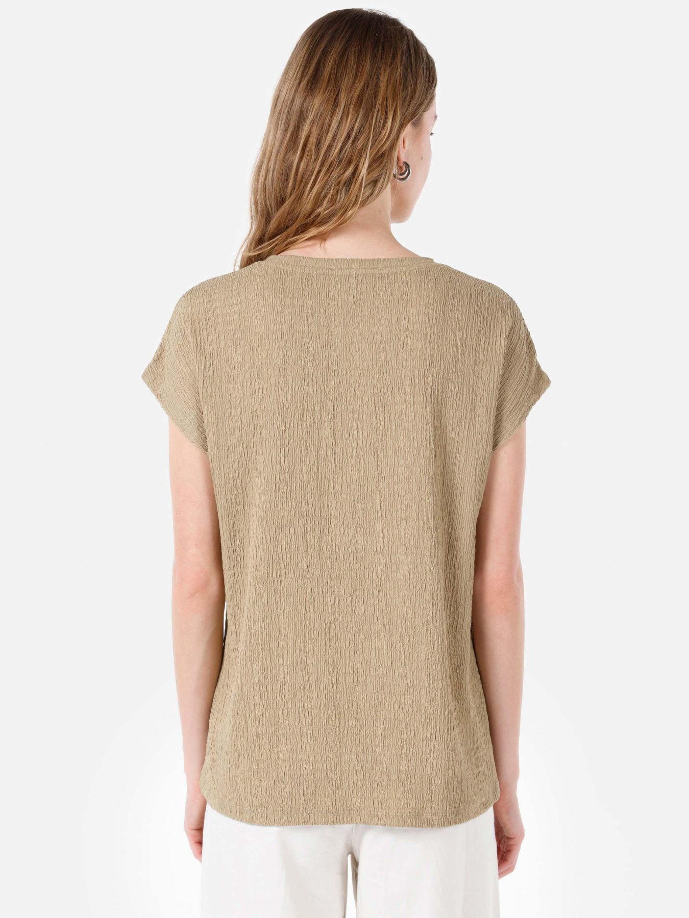 Футболки и поло Colin’s модель CL1067946_Q1.V1_OLV Фото