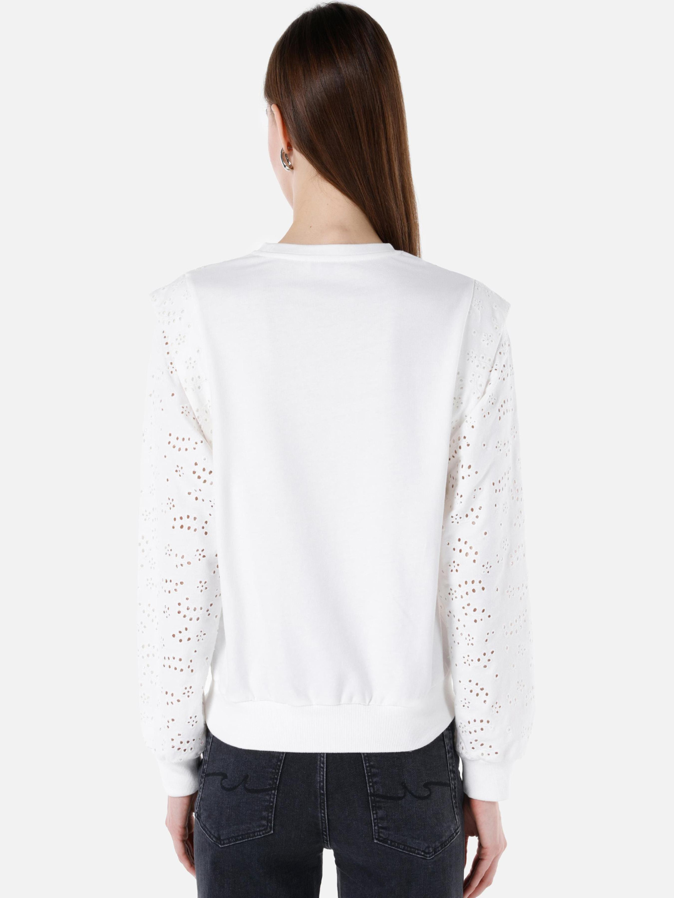 Худи и свитшоты Colin’s модель CL1067956_Q1.V1_WHT Фото