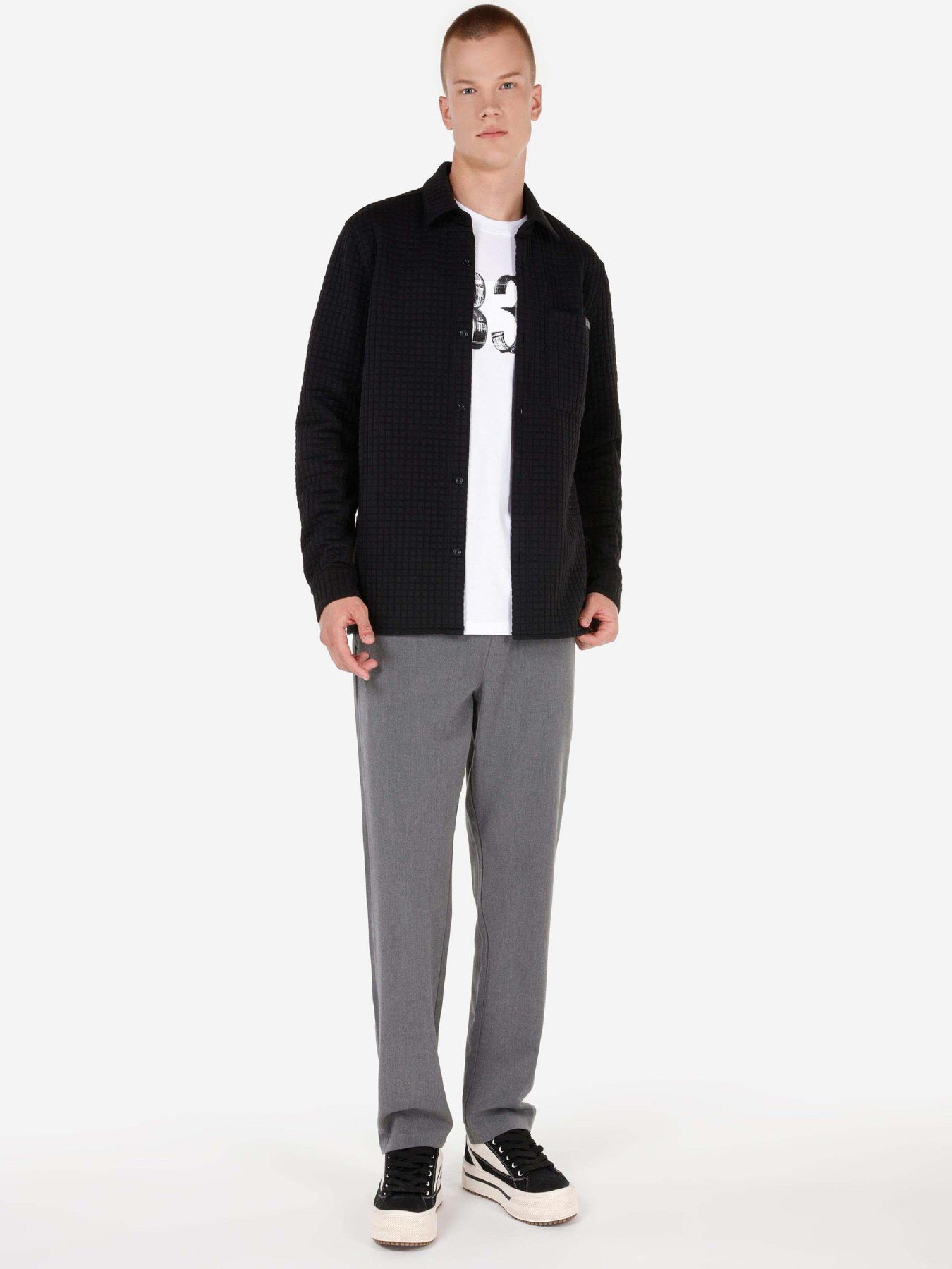 Куртки Colin’s модель CL1070340_Q1.V1_BLK Фото