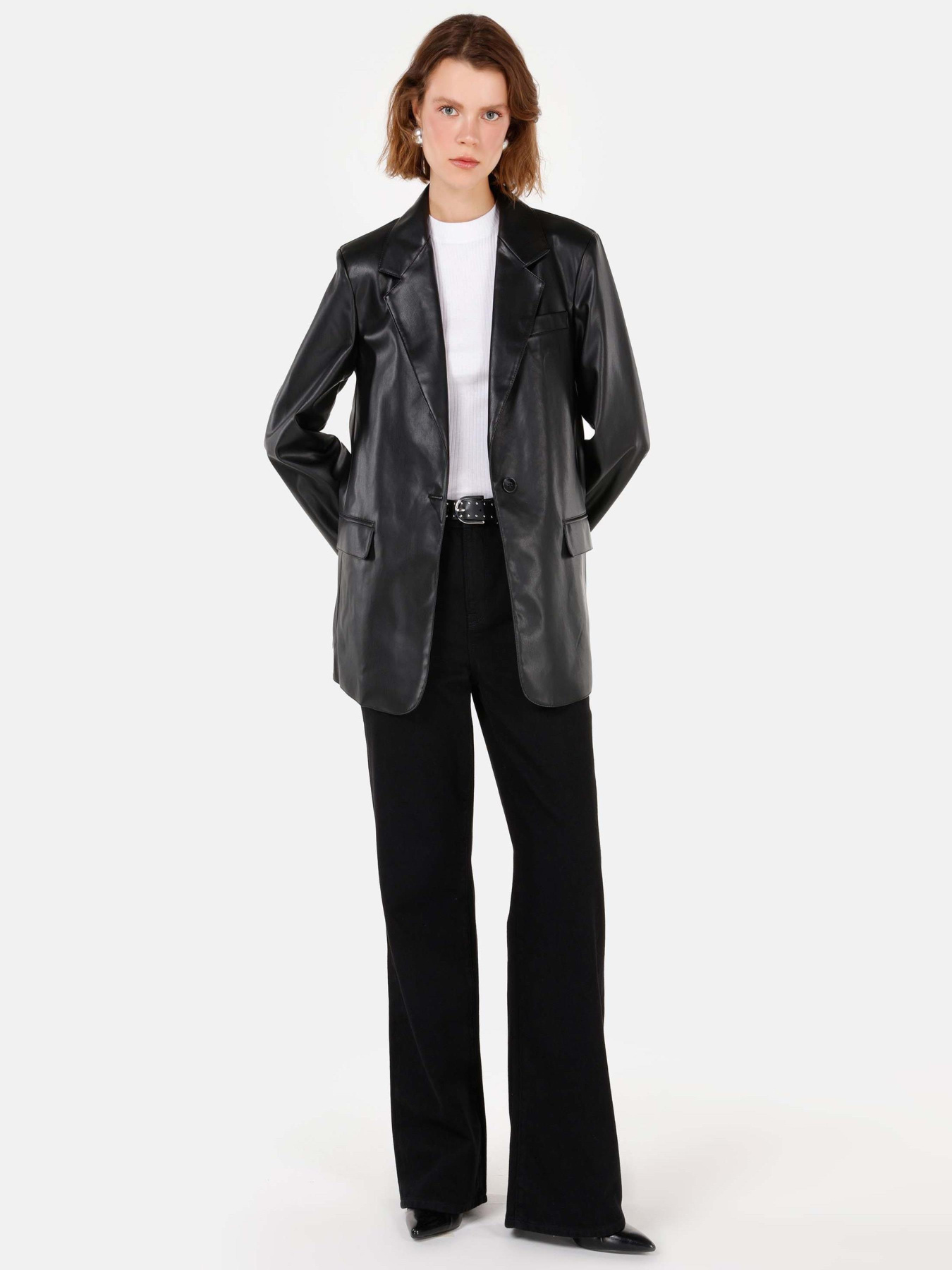 Куртки и дубленки Colin’s модель CL1070369_Q1.V1_BLK Фото