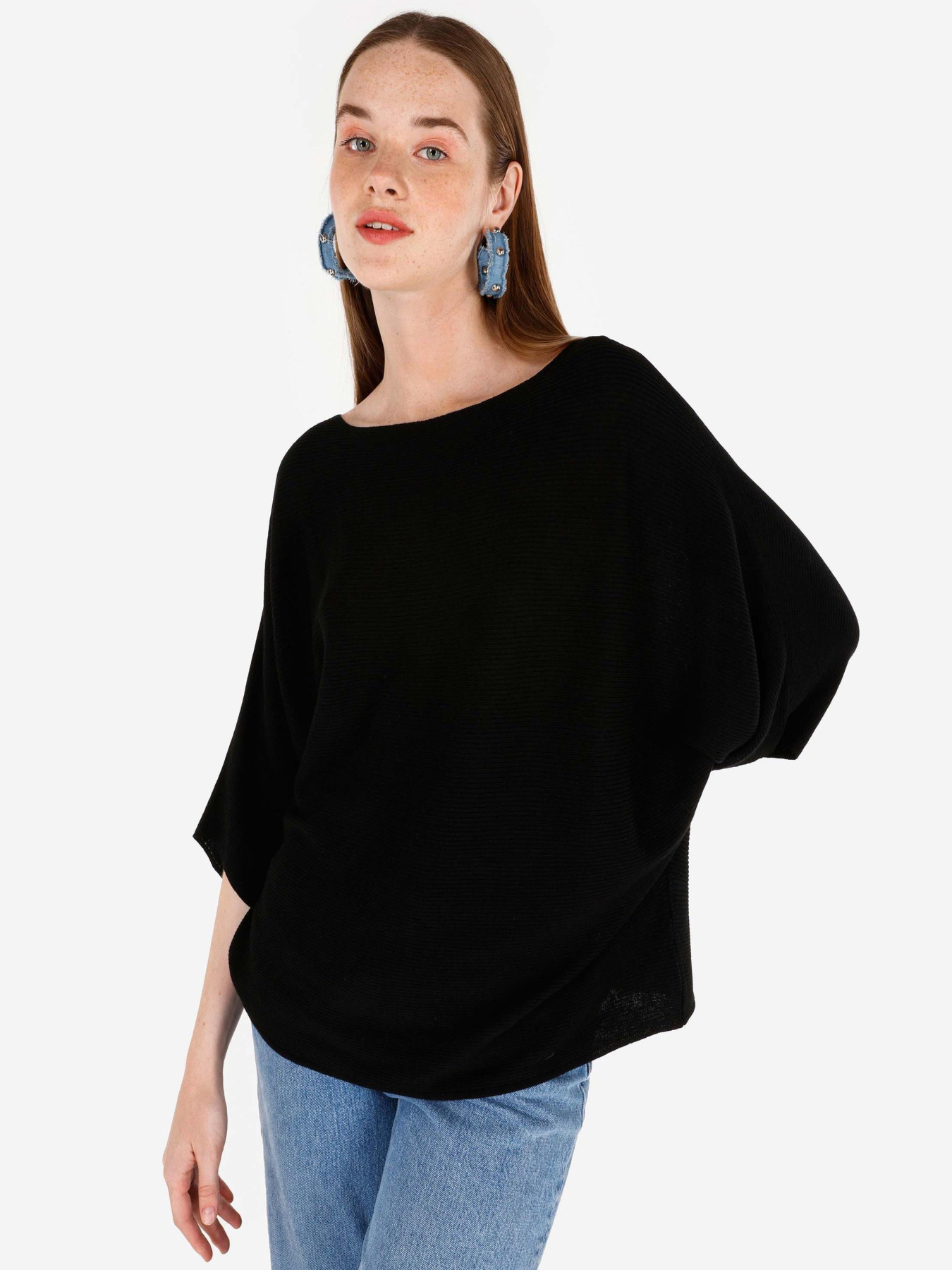 Худи и свитшоты Colin’s модель CL1070885_Q1.V1_BLK Фото