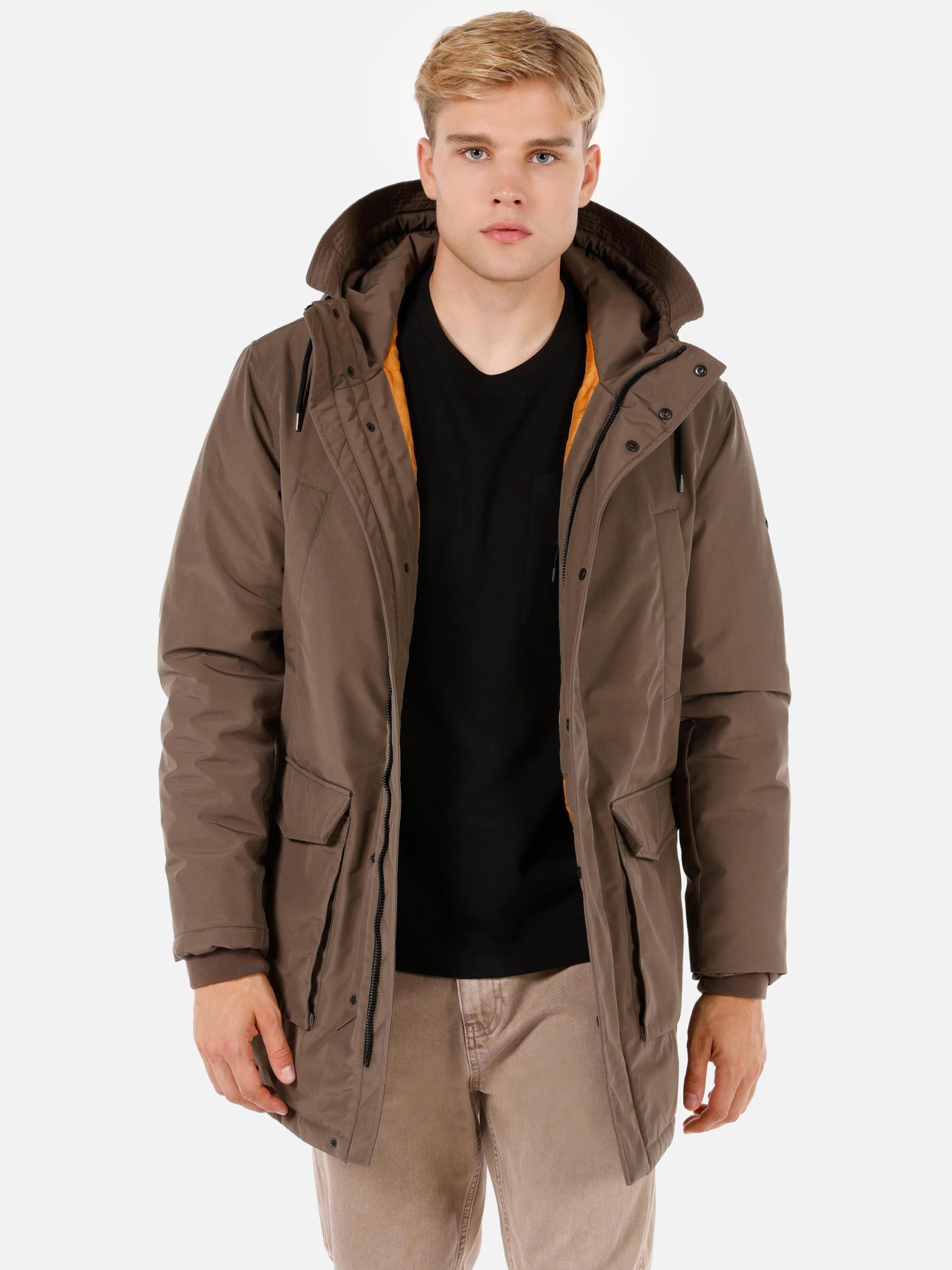 Куртки та дублянки Colin’s модель CL1071004_Q1.V1_BEI Фото