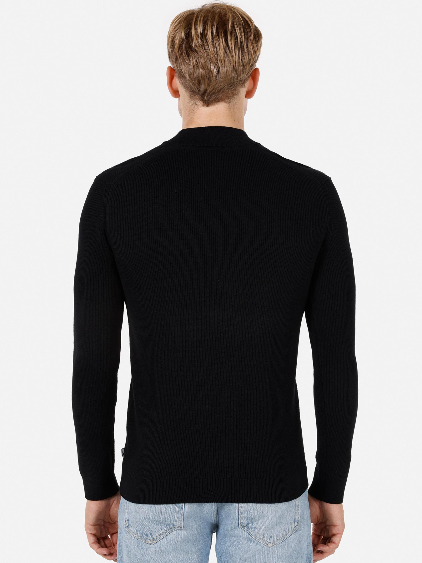 Худи и свитшоты Colin’s модель CL1069886_Q1.V1_BLK Фото