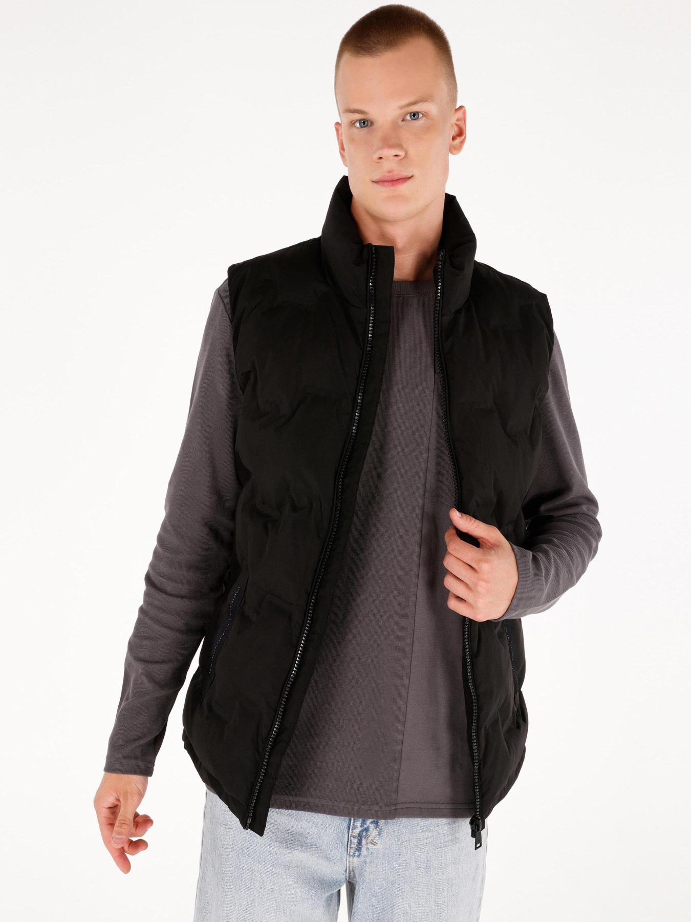 Кофты и свитера Colin’s модель CL1069912_Q1.V1_BLK Фото