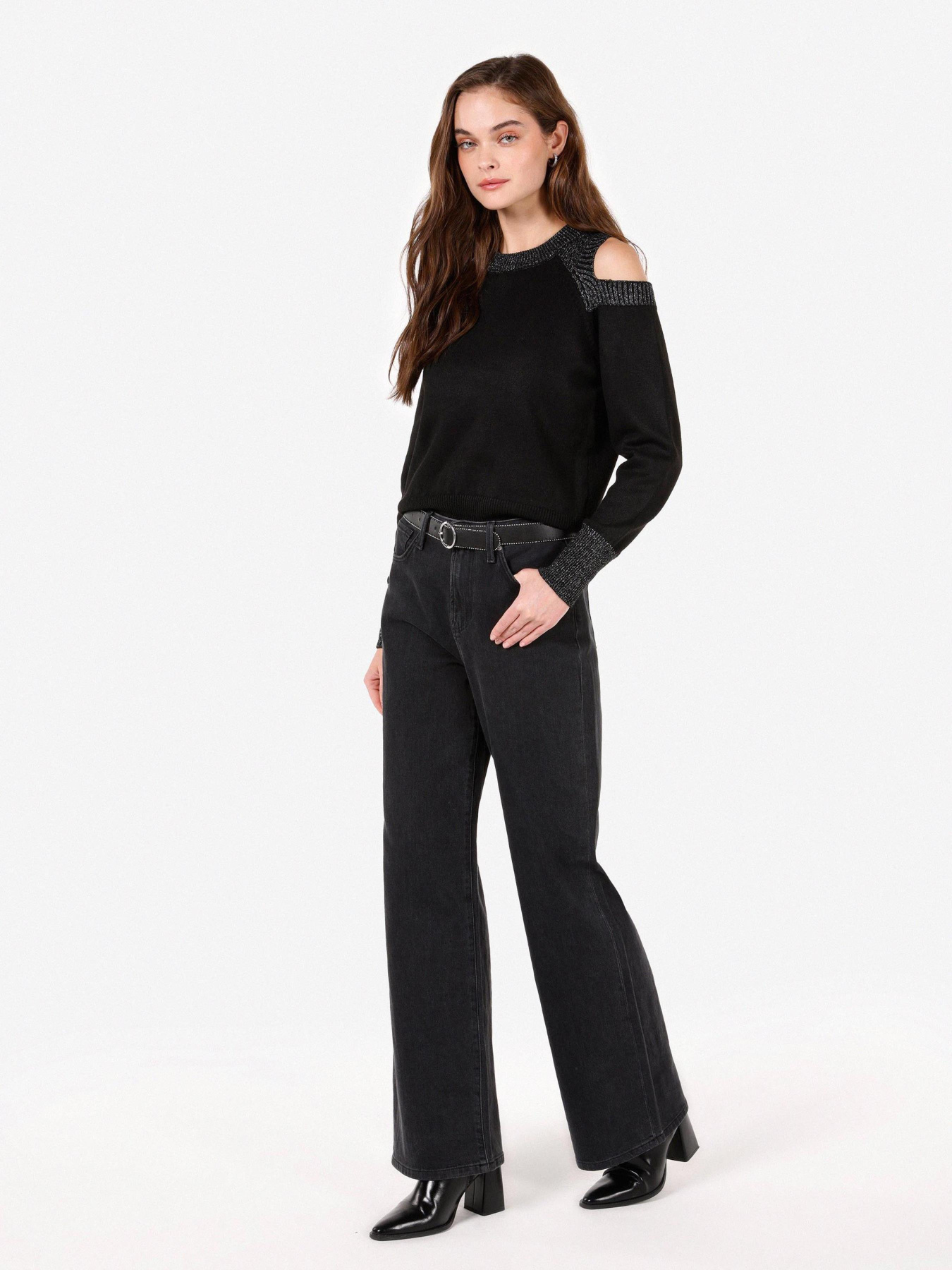 Худи и свитшоты Colin’s модель CL1070270_Q1.V1_BLK Фото