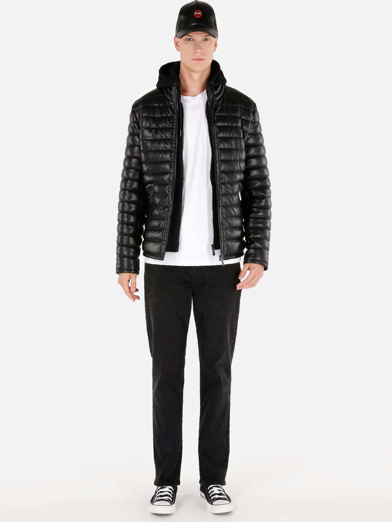 Куртки Colin’s модель CL1071015_Q1.V1_BLK Фото