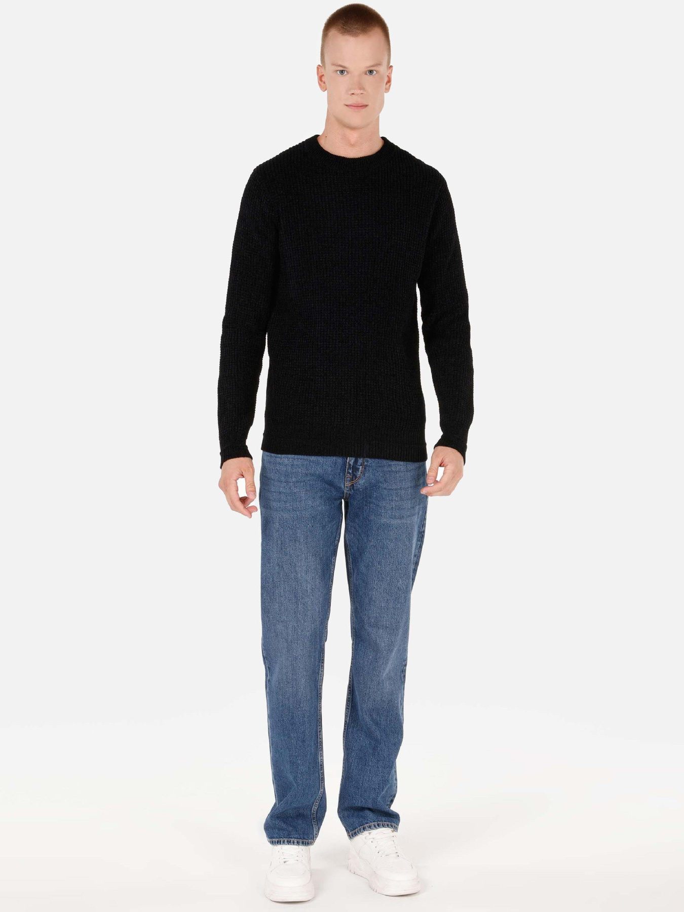 Худи и свитшоты Colin’s модель CL1071036_Q1.V1_BLK Фото