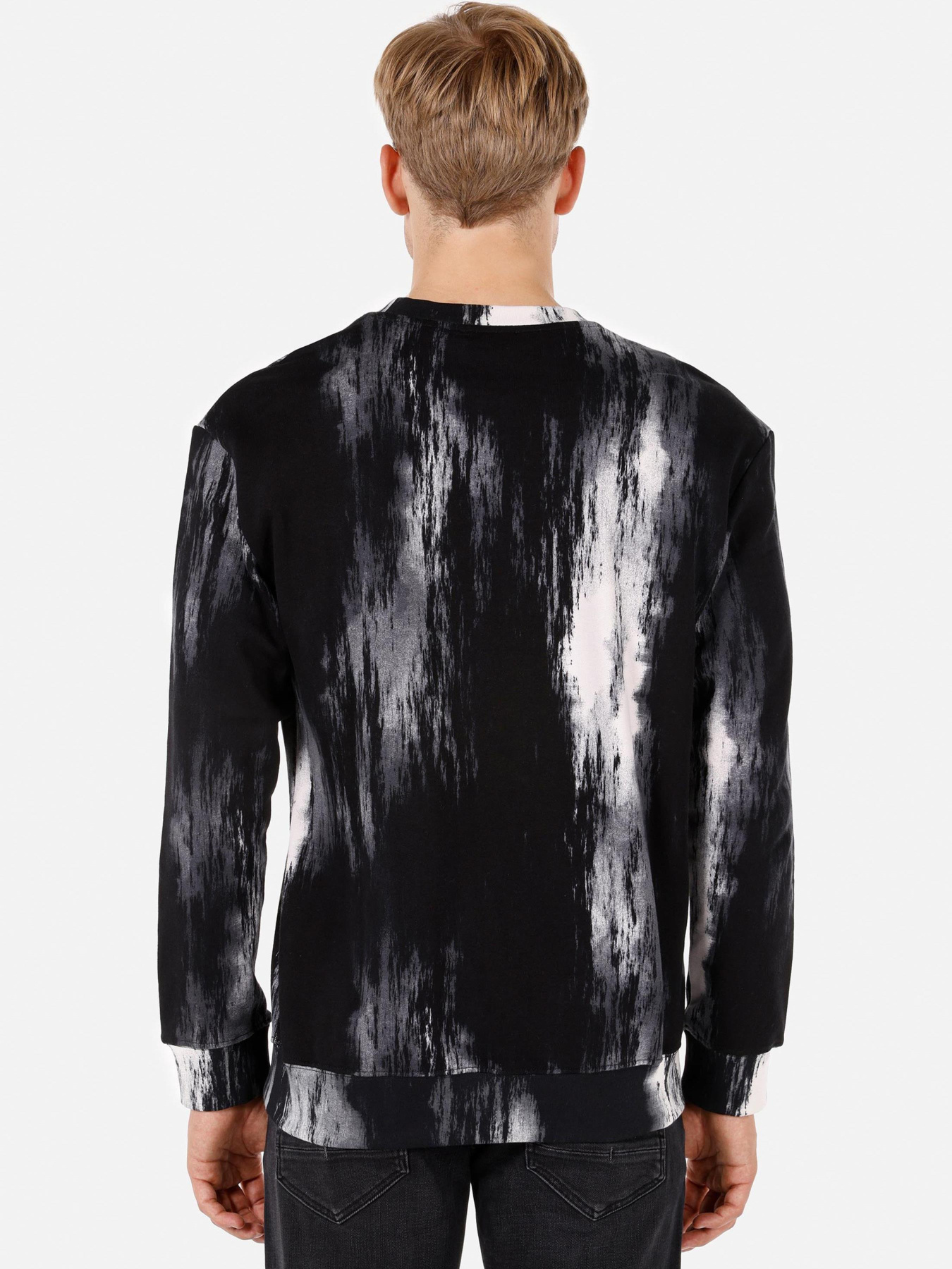 Кофты и свитера Colin’s модель CL1072099_Q1.V1_BLK Фото