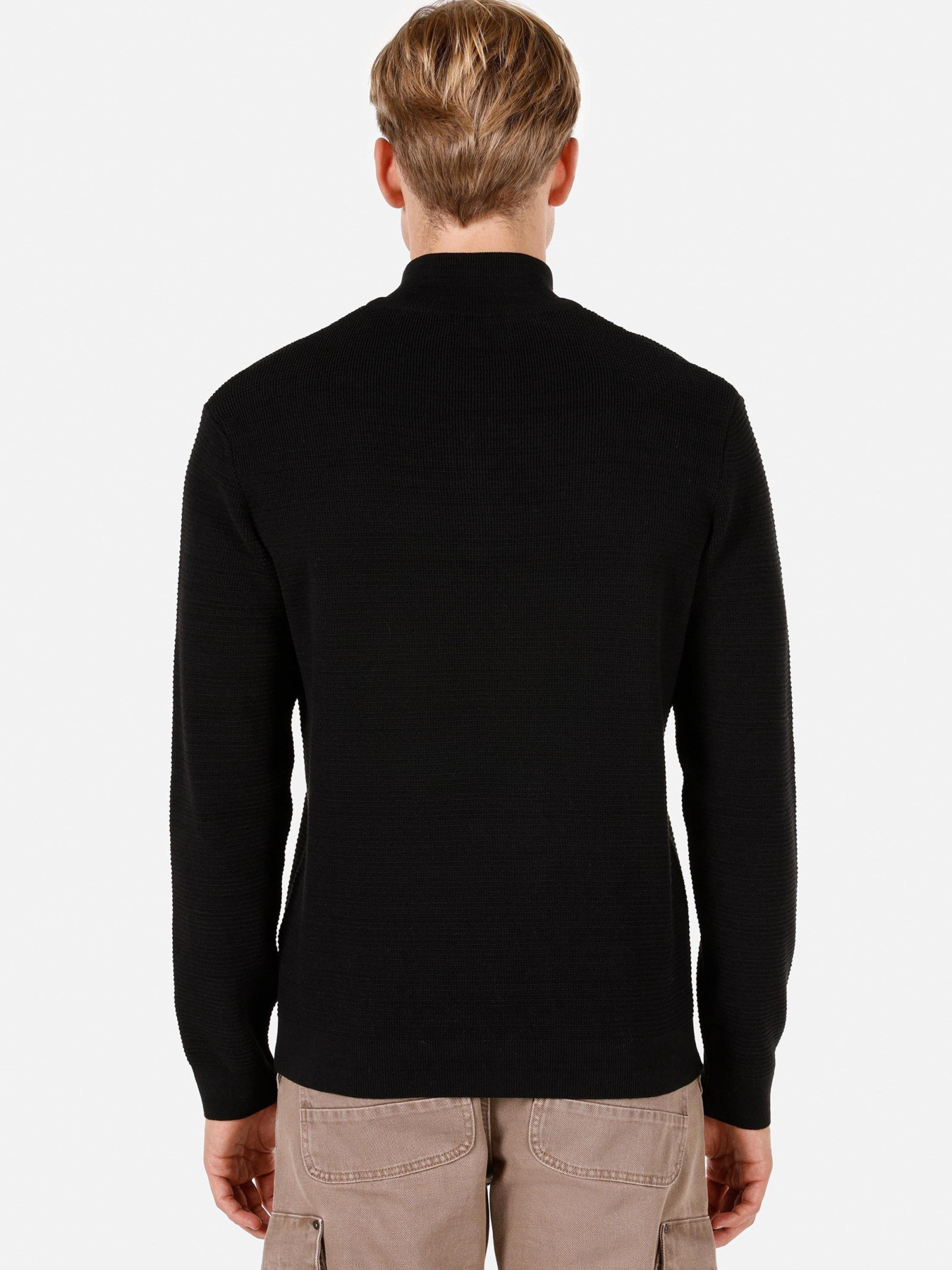 Кофты и свитера Colin’s модель CL1072290_Q1.V1_BLK Фото