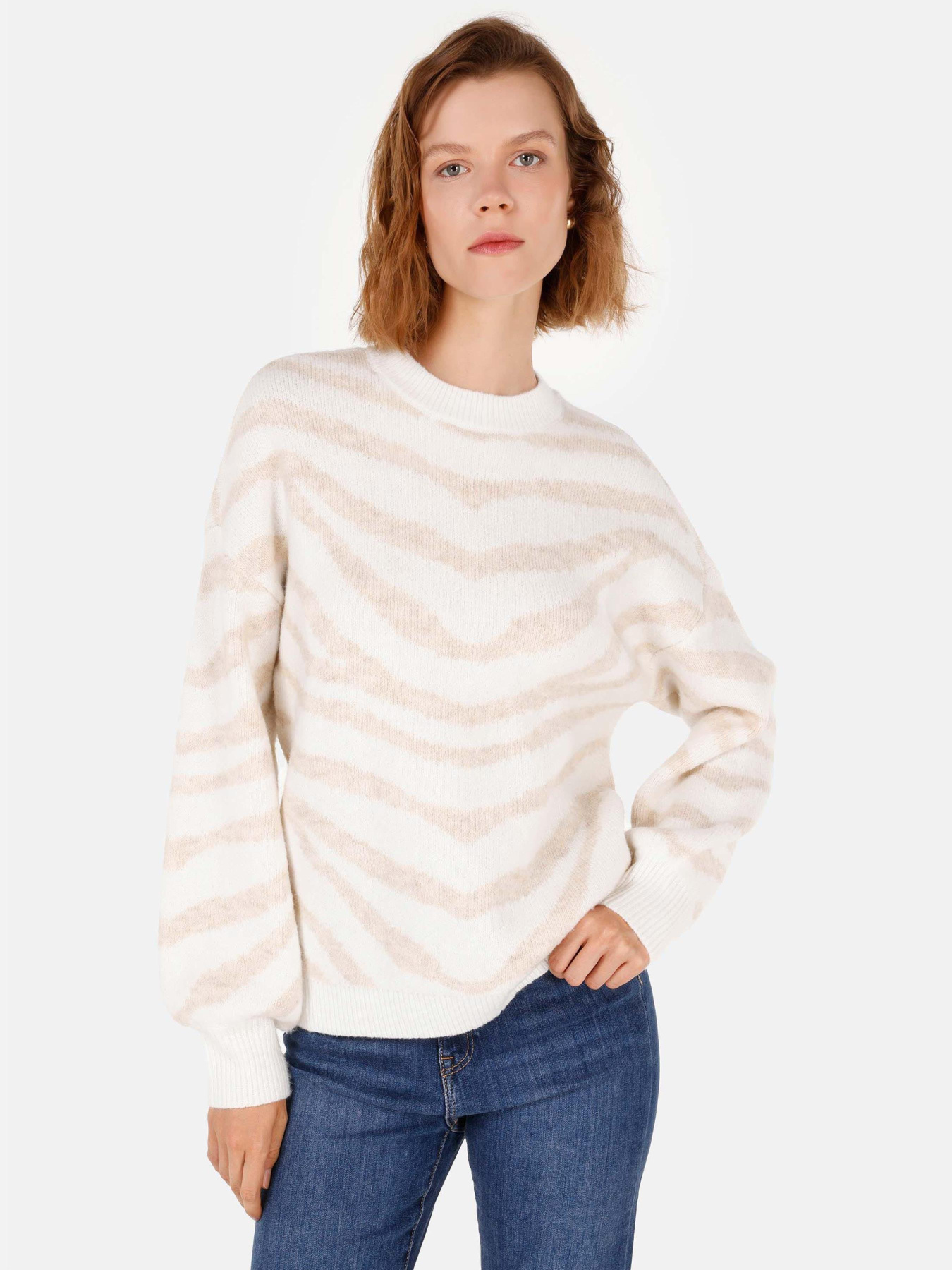 Худи и свитшоты Colin’s модель CL1071128_Q1.V1_OFW Фото