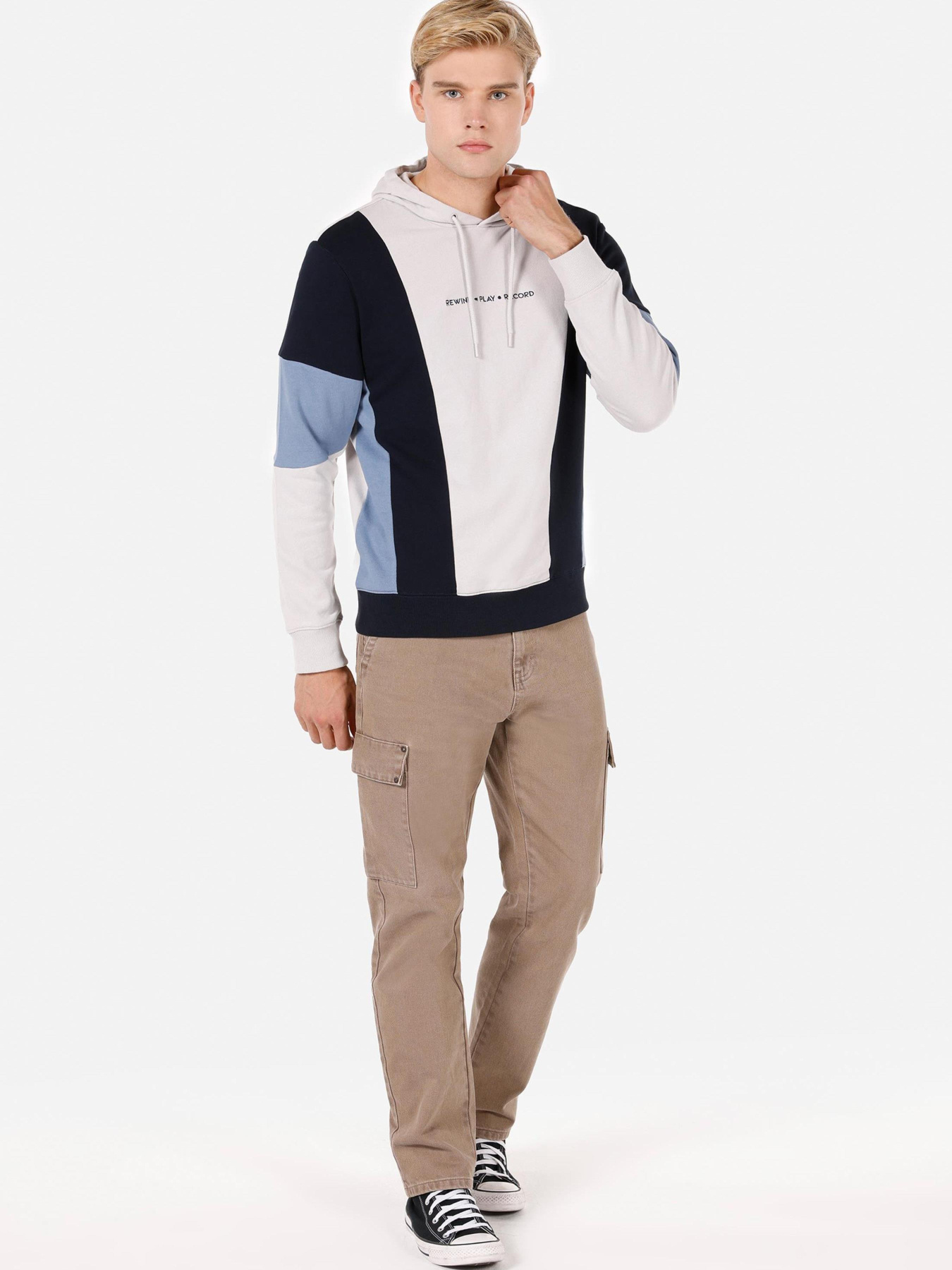 Худи и свитшоты Colin’s модель CL1072367_Q1.V1_STN Фото