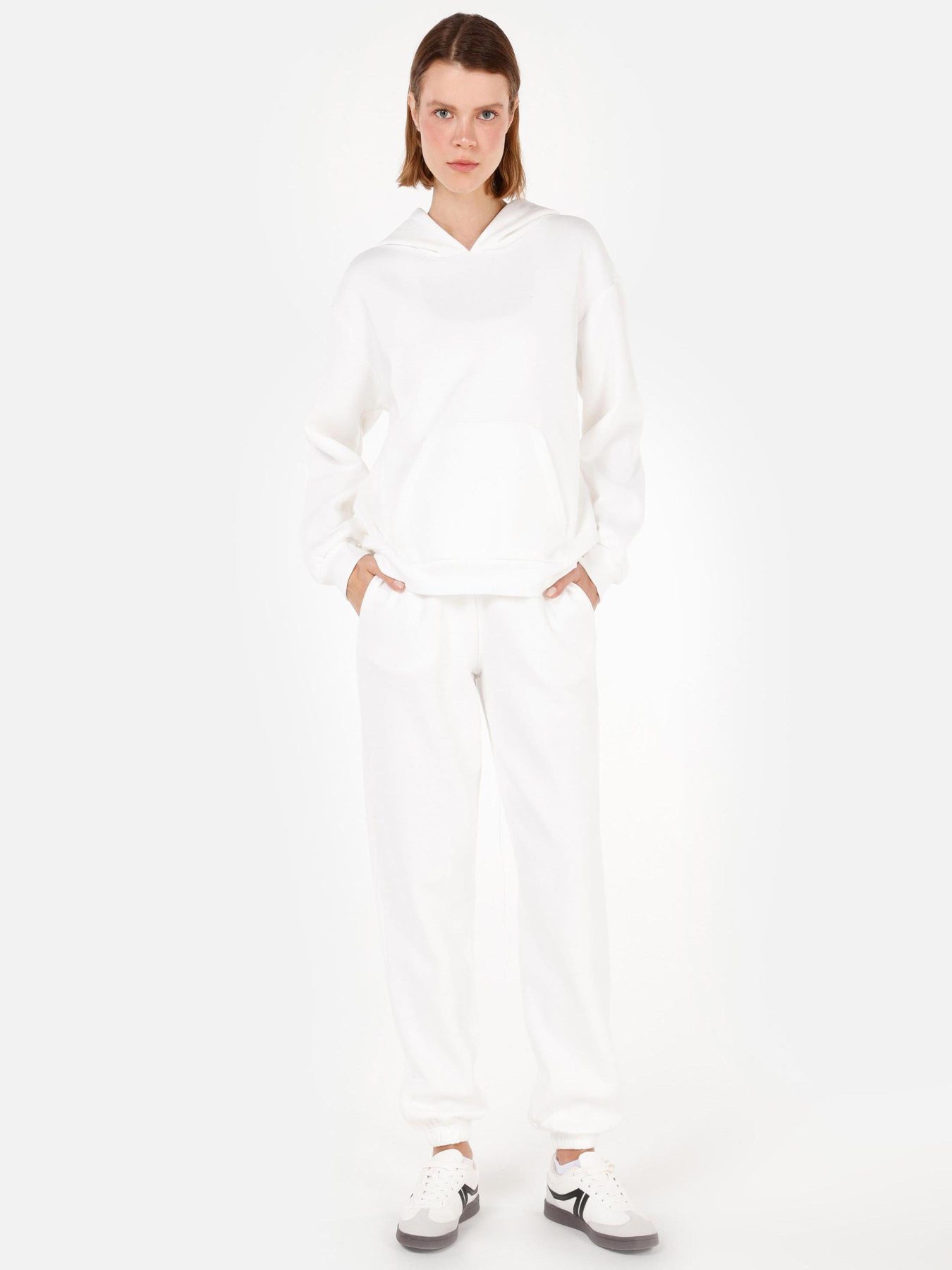 Спортивні штани Colin’s модель CL1065686_Q1.V1_WHT Спортивні штани Colin’s модель CL1065686_Q1.V1_WHT Фото