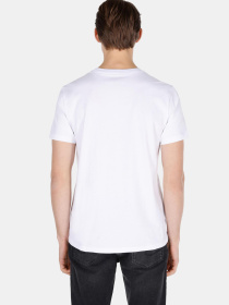 Футболки і поло Colin’s модель CL1073961_Q1.V1_WHT Футболки і поло Colin’s модель CL1073961_Q1.V1_WHT Фото