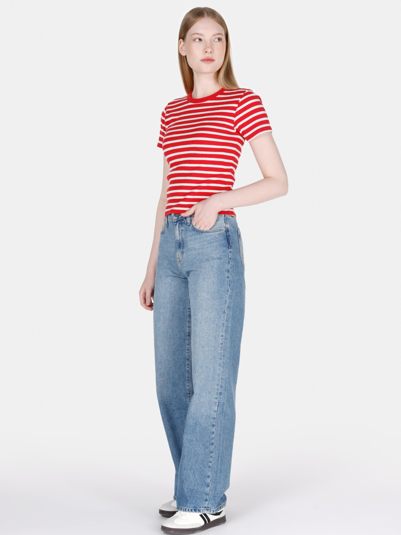 Футболки и поло Colin’s модель CL1073208_Q1.V1_RED Фото