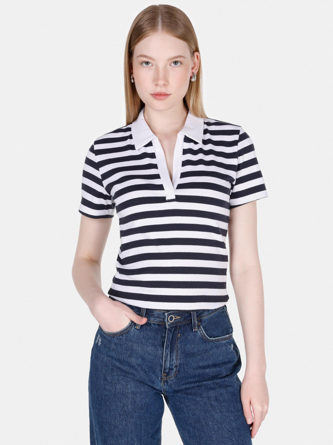 Футболки и поло Colin’s модель CL1073835_Q1.V1_WHT Фото