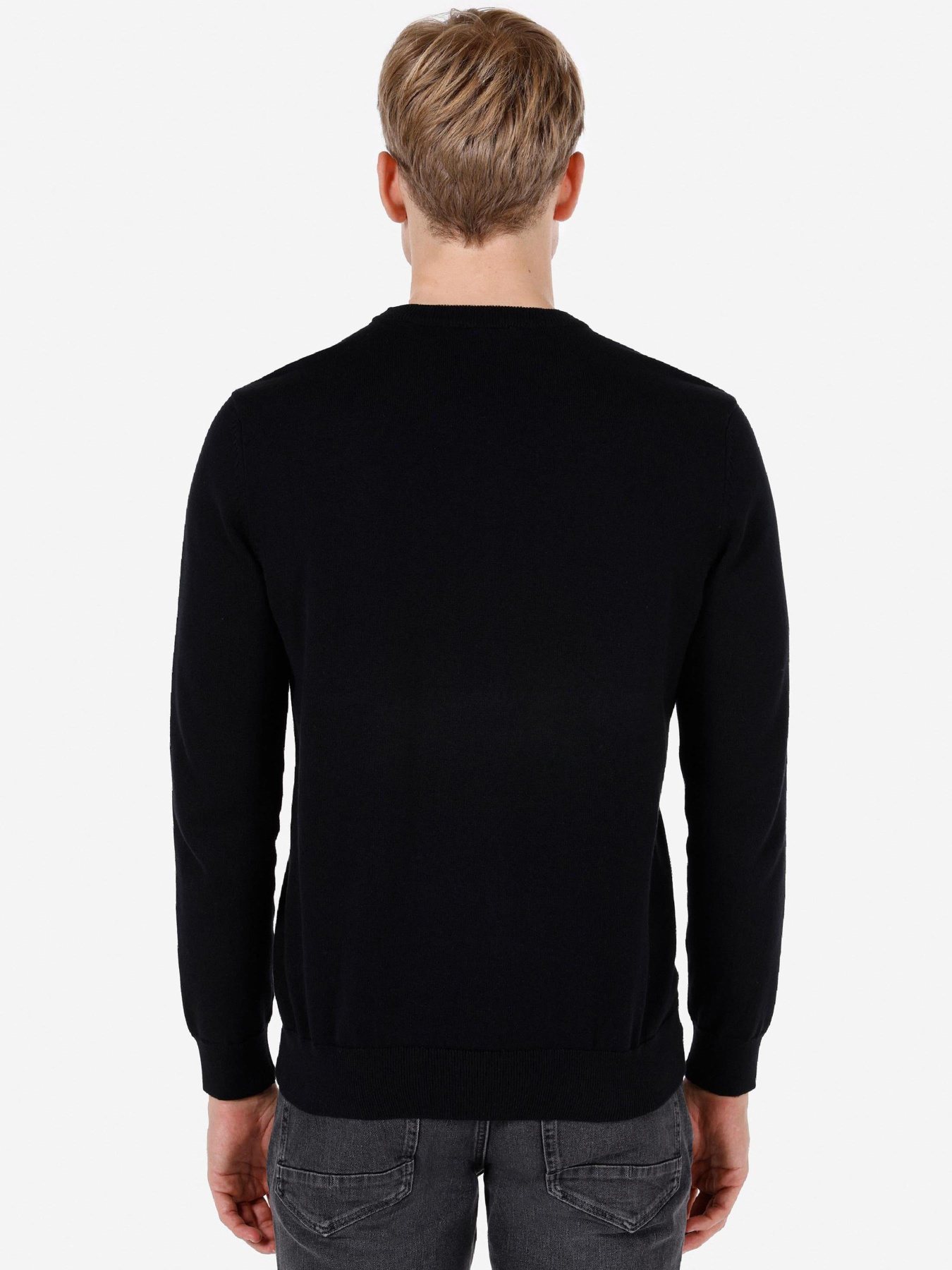 Худи и свитшоты Colin’s модель CL1072468_Q1.V1_BLK Фото