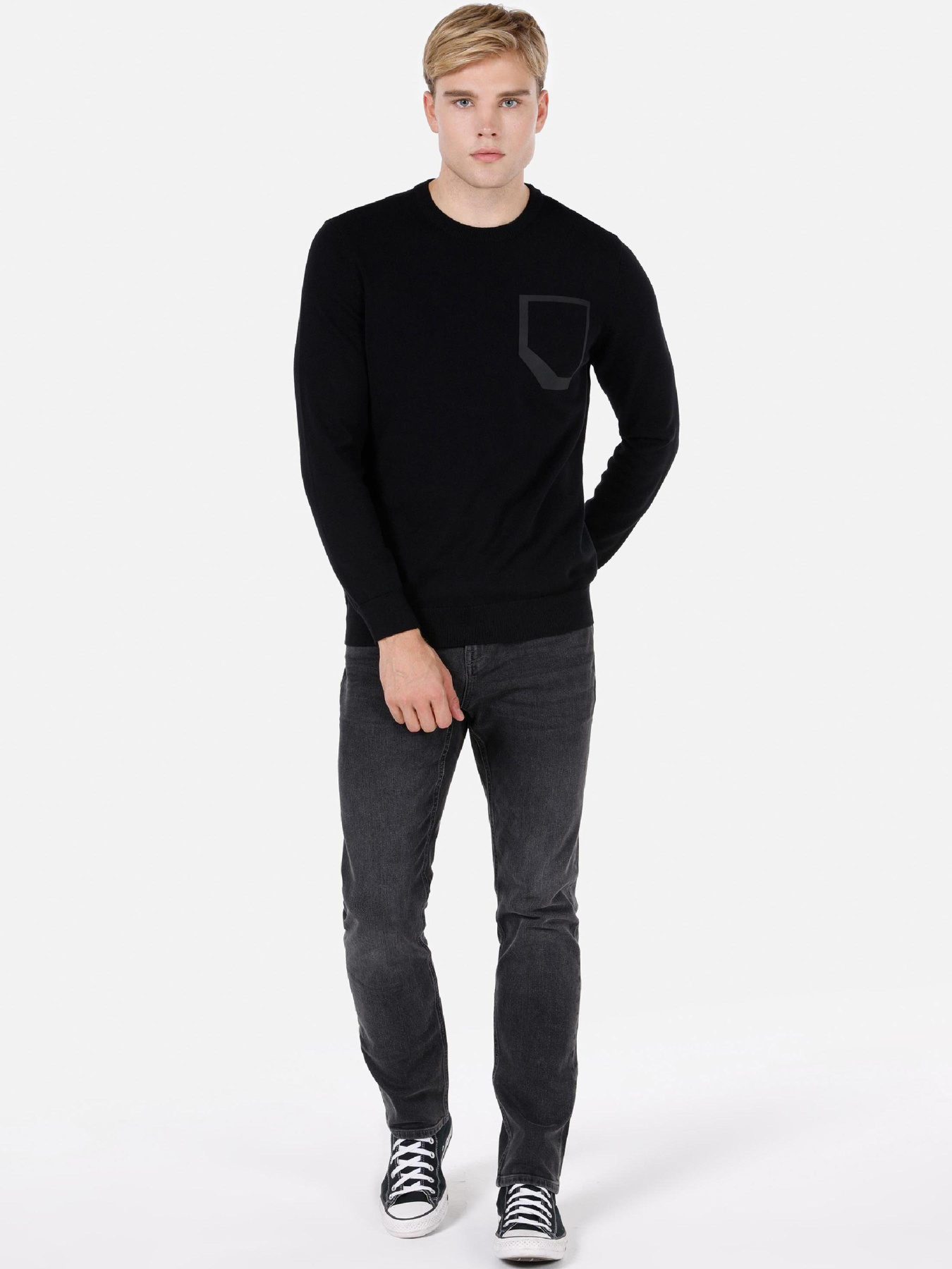 Худи и свитшоты Colin’s модель CL1072468_Q1.V1_BLK Фото