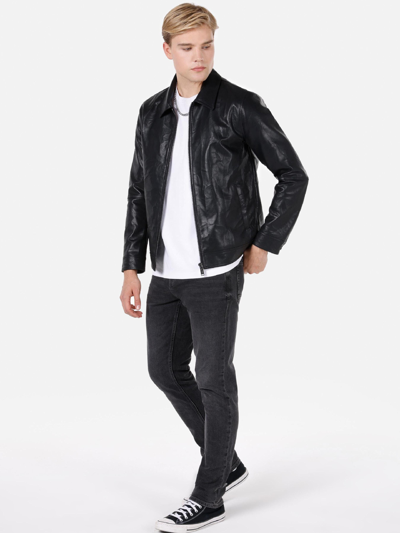 Куртки и дубленки Colin’s модель CL1072783_Q1.V1_BLK Фото