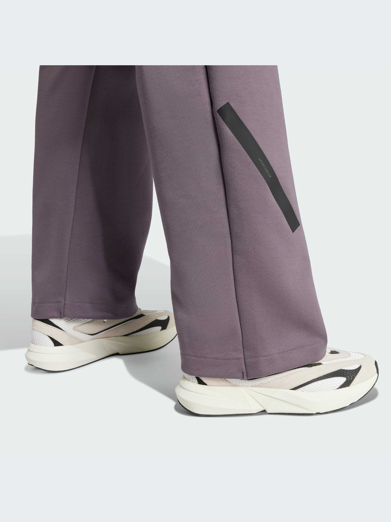 Брюки Adidas ZNE модель JC5411-KZ Фото