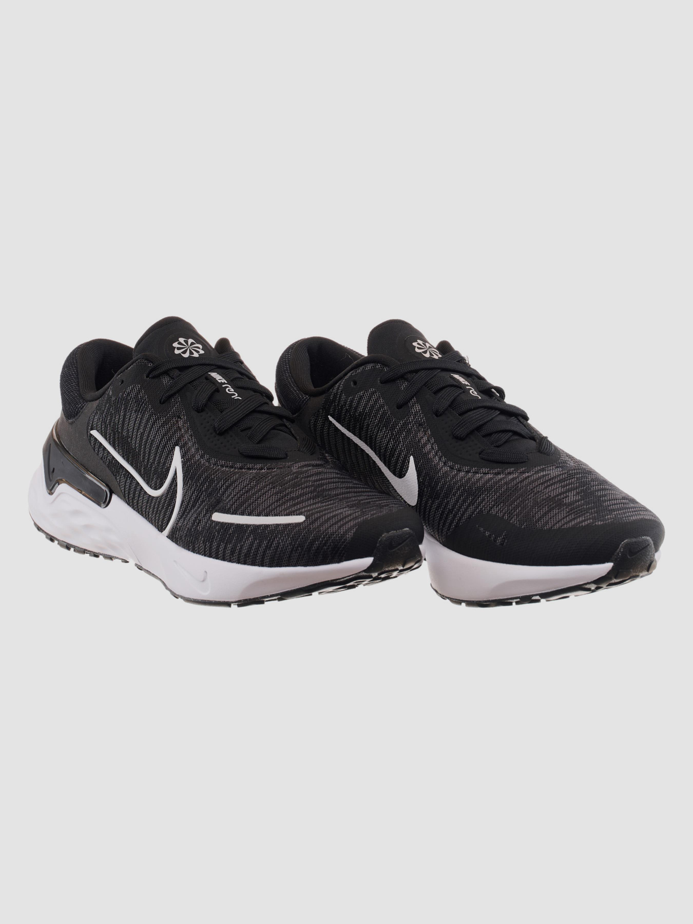 Кроссовки для бега NIKE Renew Run 4 модель DR2677-002 Кроссовки для бега NIKE Renew Run 4 модель DR2677-002 Фото