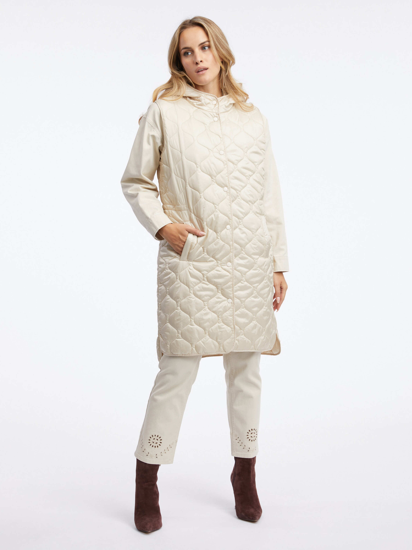 Утепленный жилет Orsay модель 0808008-037000 Фото