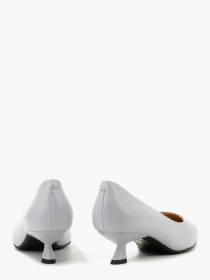 Туфли-лодочки LeBERDES модель 00000018014 Фото