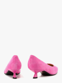 Туфли-лодочки LeBERDES модель 00000018018 Фото