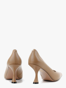 Туфли на каблуках LeBERDES модель 00000018063 Фото