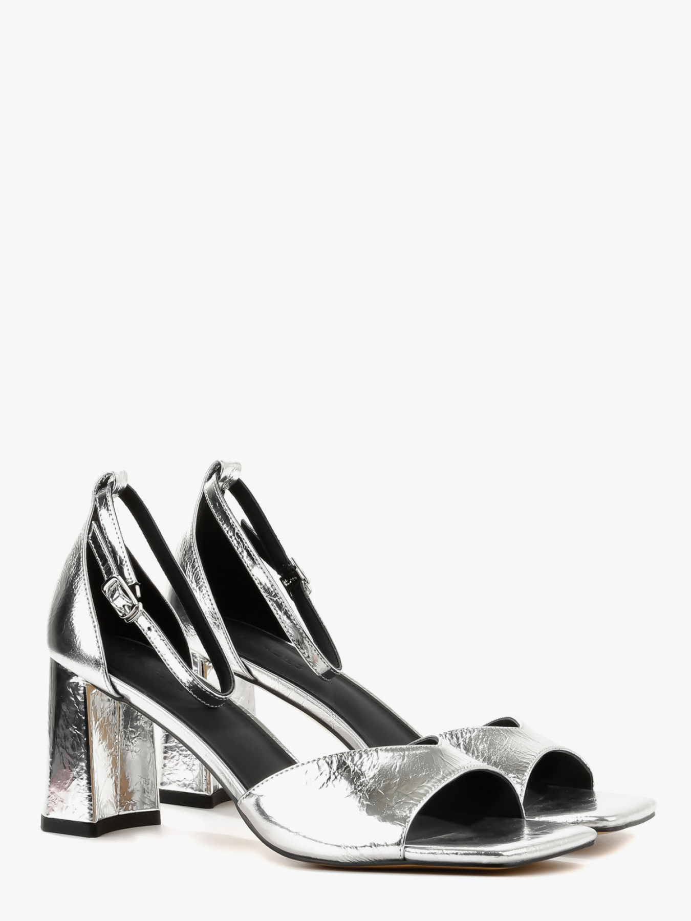 Босоніжки LeBERDES модель 00000018111 Фото