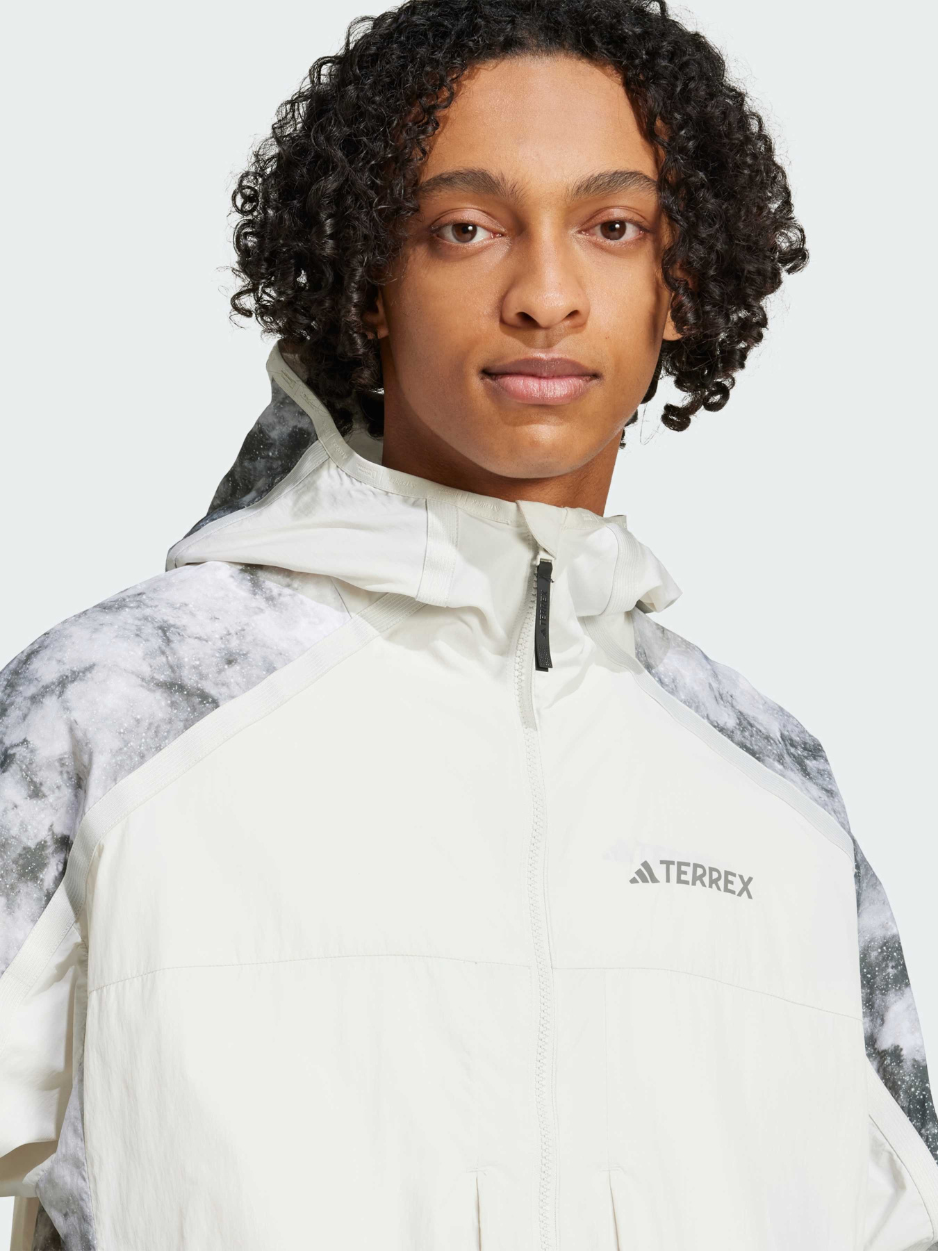 Вітровка Adidas модель JD5838 Вітровка Adidas модель JD5838 Фото