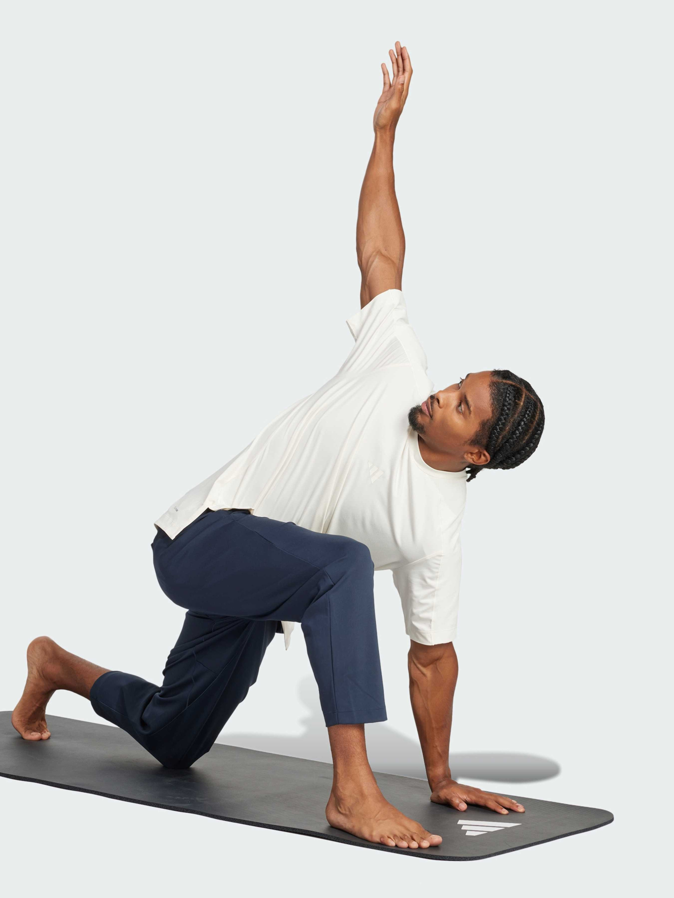 Штани спортивні Adidas модель JI8233 Фото