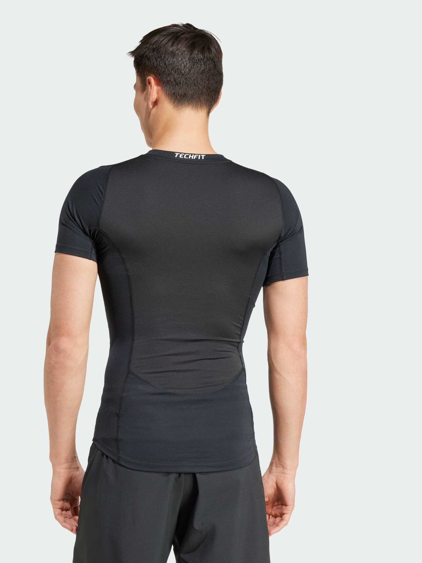 Футболка спортивная Adidas Clima модель JE6698 Фото