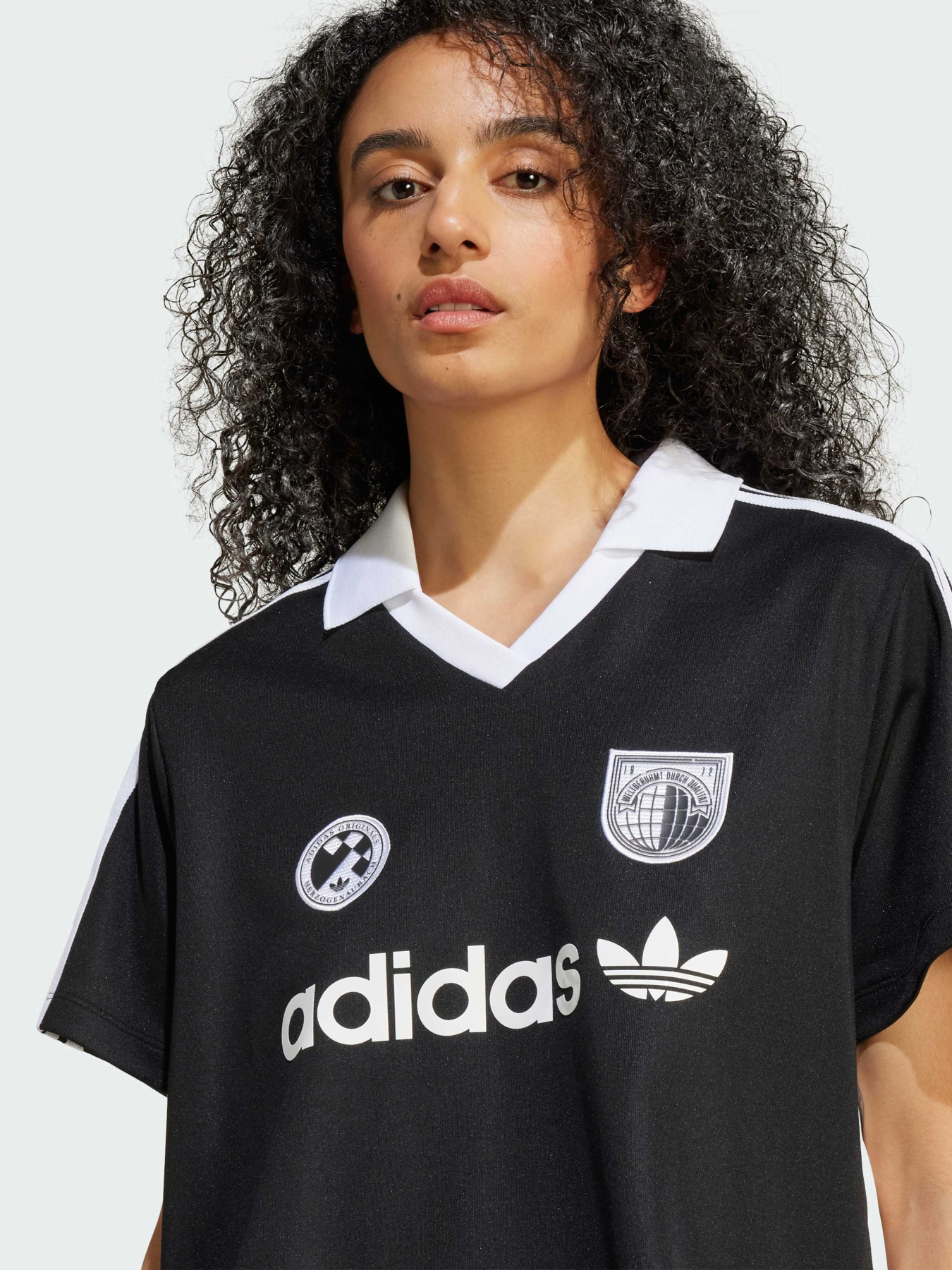 Футболка Adidas модель JZ6783 Футболка Adidas модель JZ6783 Фото