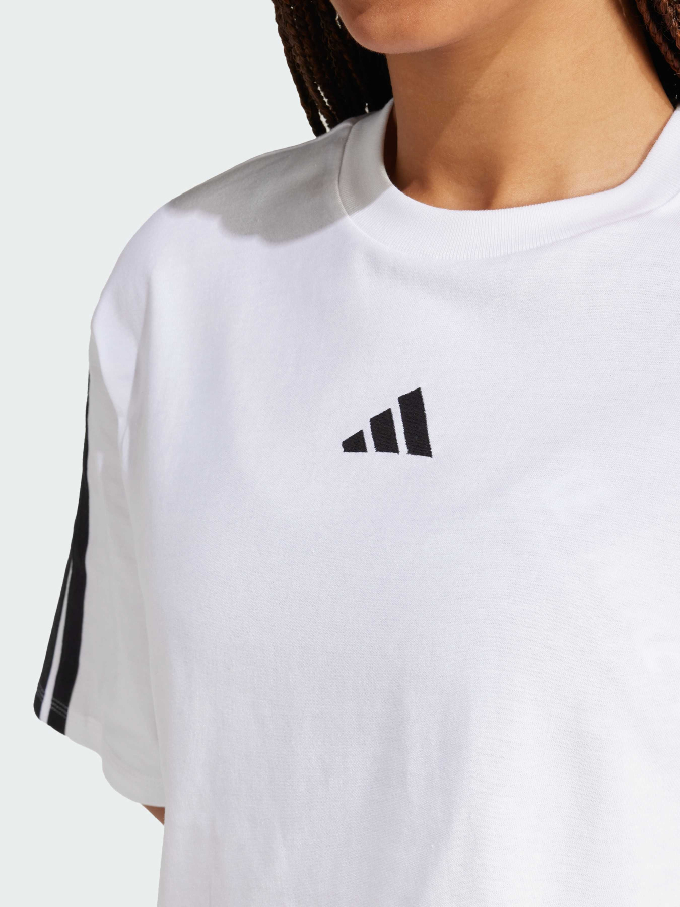 Футболка Adidas модель JD4999 Футболка Adidas модель JD4999 Фото