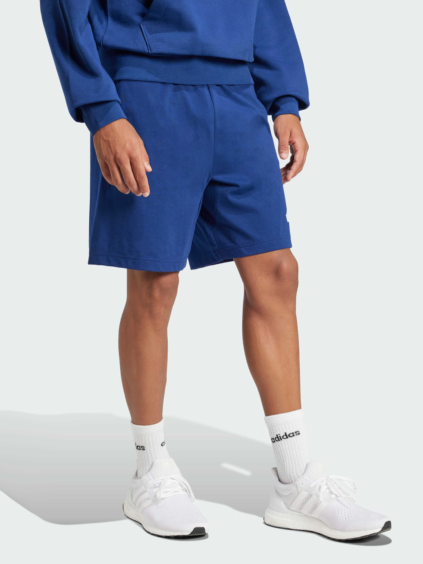 Повседневные шорты Adidas модель IS6910 Фото