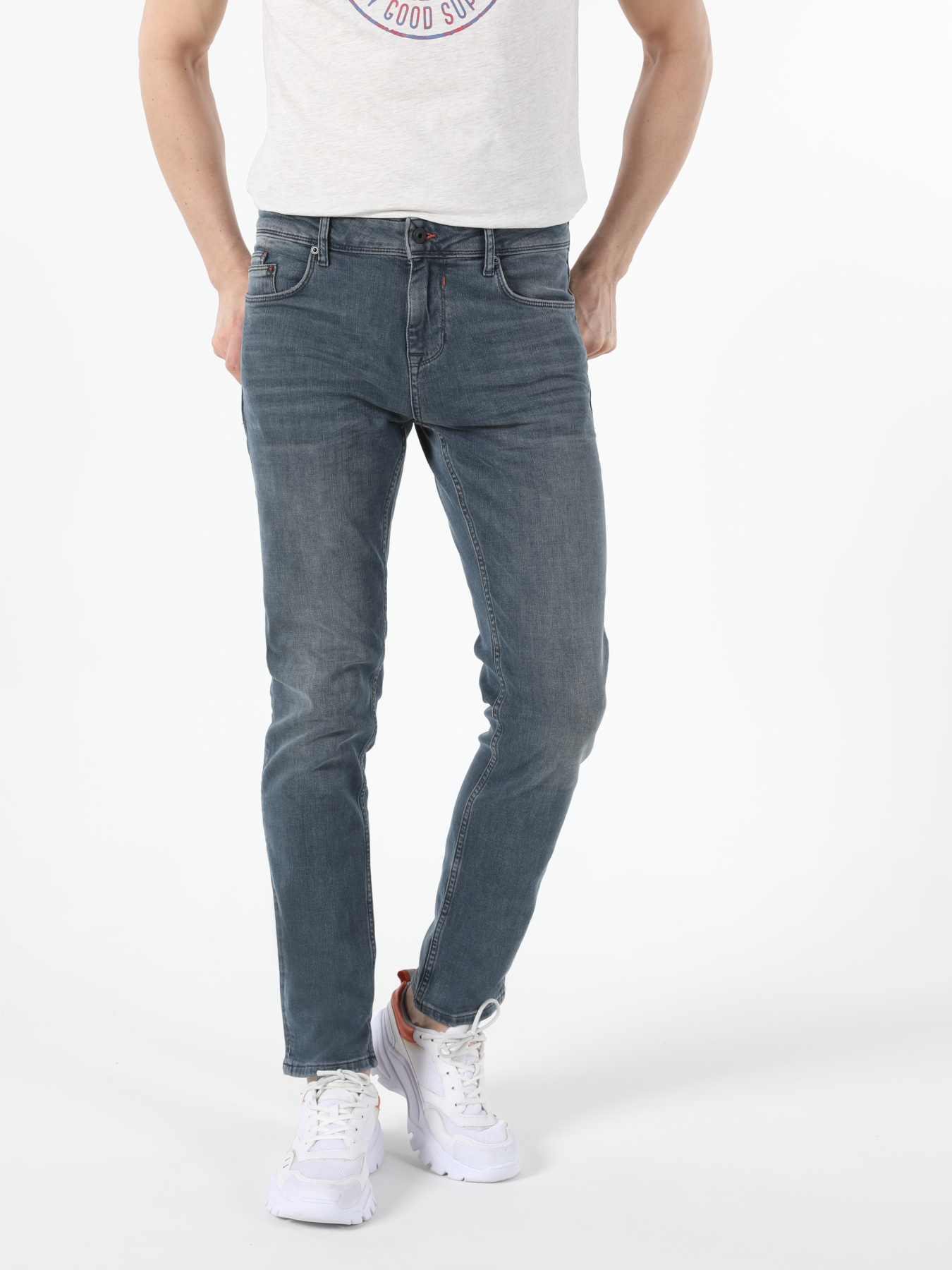 Джинсы Colin’s модель CL1054518_Q1.V1_DN02379 Фото